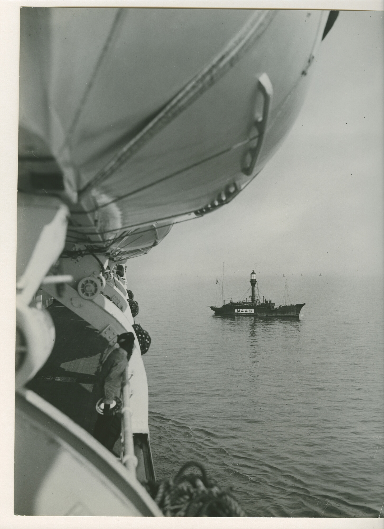 S.5444(00763)01; Foto van het mailschip ms. Marnix van Sint Aldegonde van de SMN tijdens de proefvaart; foto