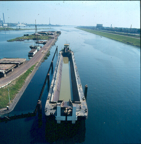 S.9100(5105); Uitbreiding (haven) IJmuiden; diapositief