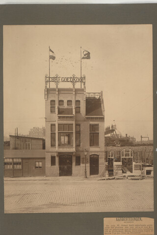 2001.1755; Omslag met vele foto's en knipsels van meest bergingsactiviteiten door Reederij v/h Gebroeders Goedkoop te Amsterdam in de periode 1929 / 1949; omslag
