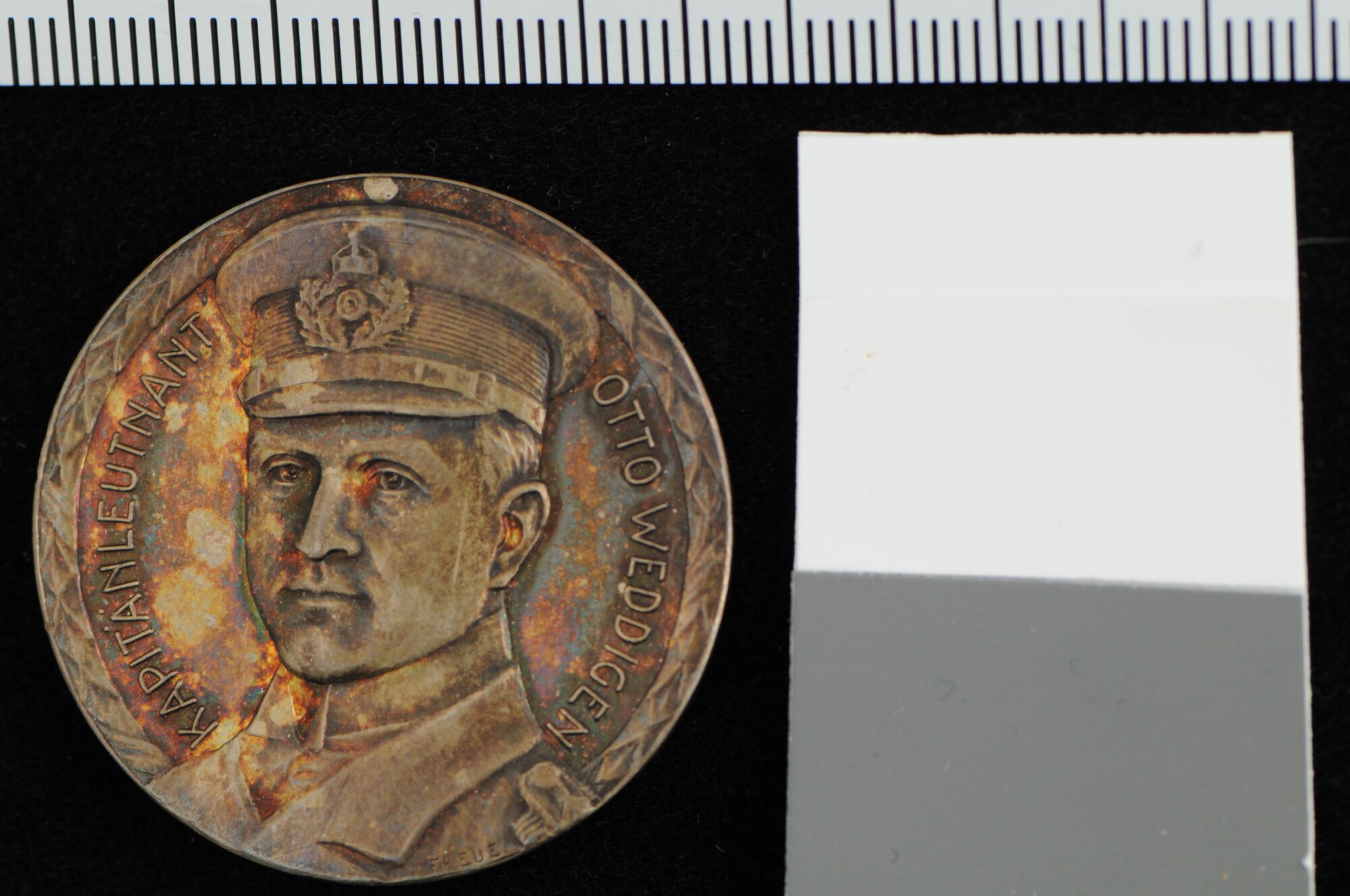 A.0042(04); Duitse penning ter herinnering aan duikbootcommandant Otto Weddigen, 1915; penning