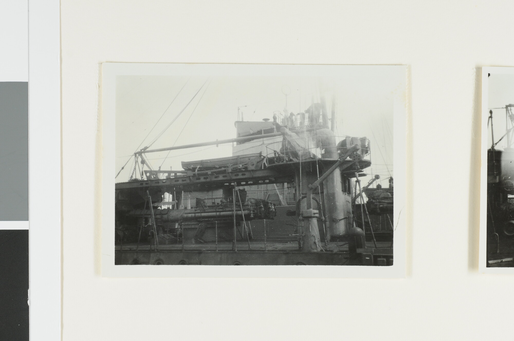 A.2867(01)090; Foto's van de torpedobootjager Hr.Ms. 'Witte de With' bij de overdracht aan de Koninklijke Marine; fotoreportage