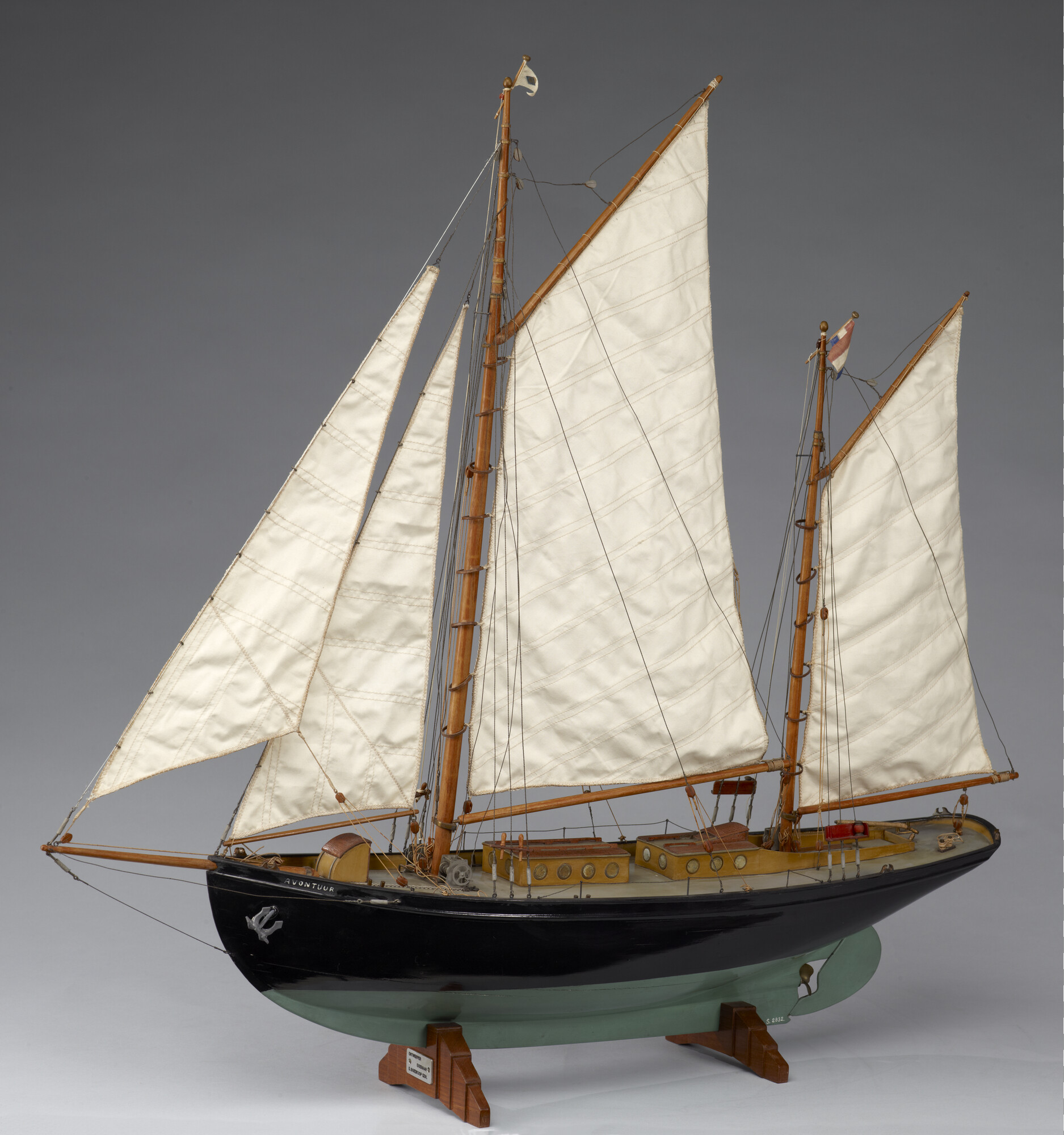 S.2832; Model van het kitsjacht Avontuur; scheepsmodel