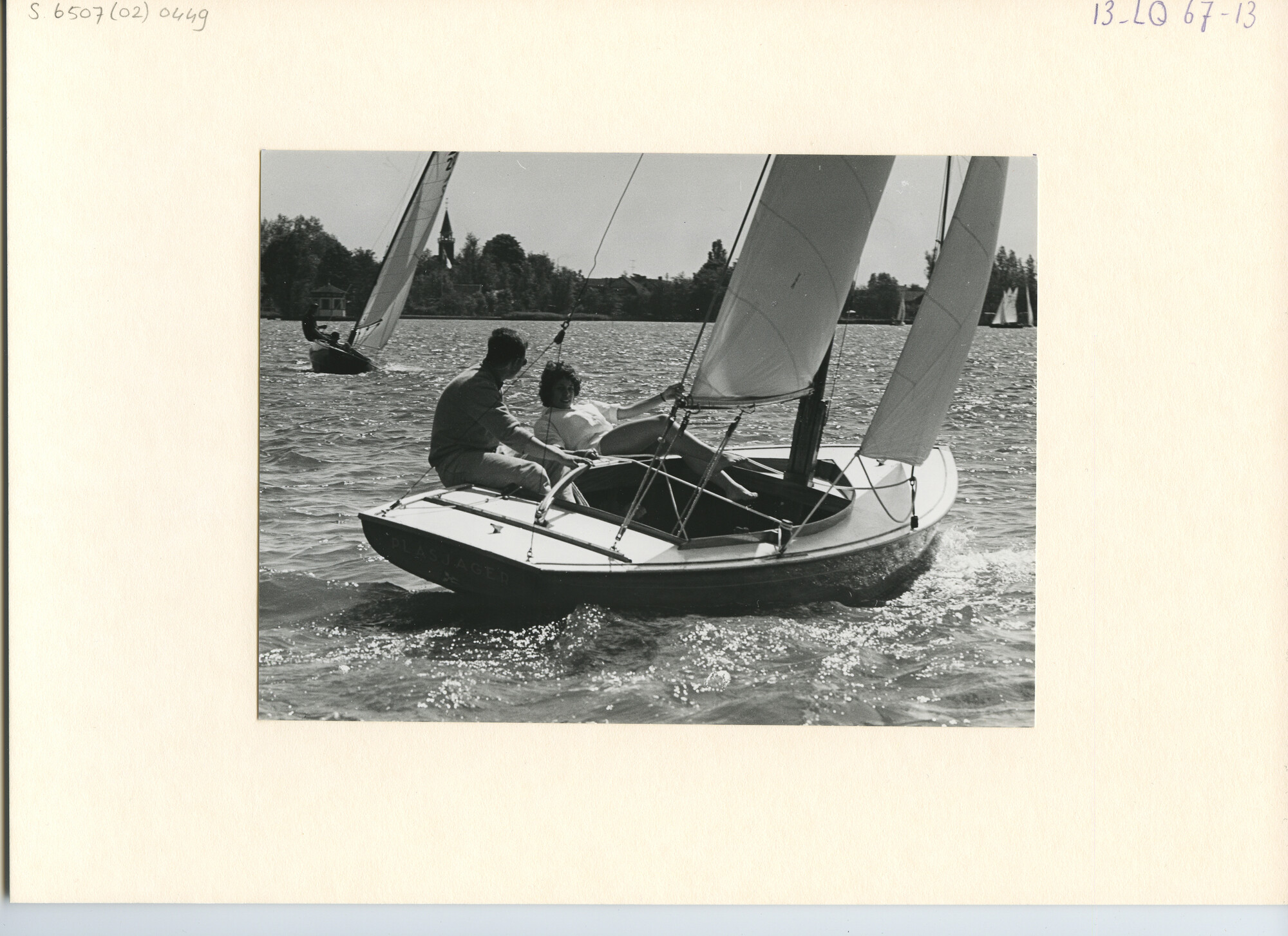 S.6507(02)0449.02; Zwart-wit foto van de Pampus-klasse tijdens de Goudse Zeilweek 1963; foto