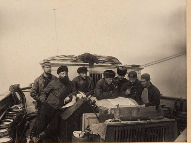 A.0123(04)01; Kooldruk van glasnegatief van de Tweede Noordpoolreis van de Willem Barents naar Nova Zembla; fotoreportage