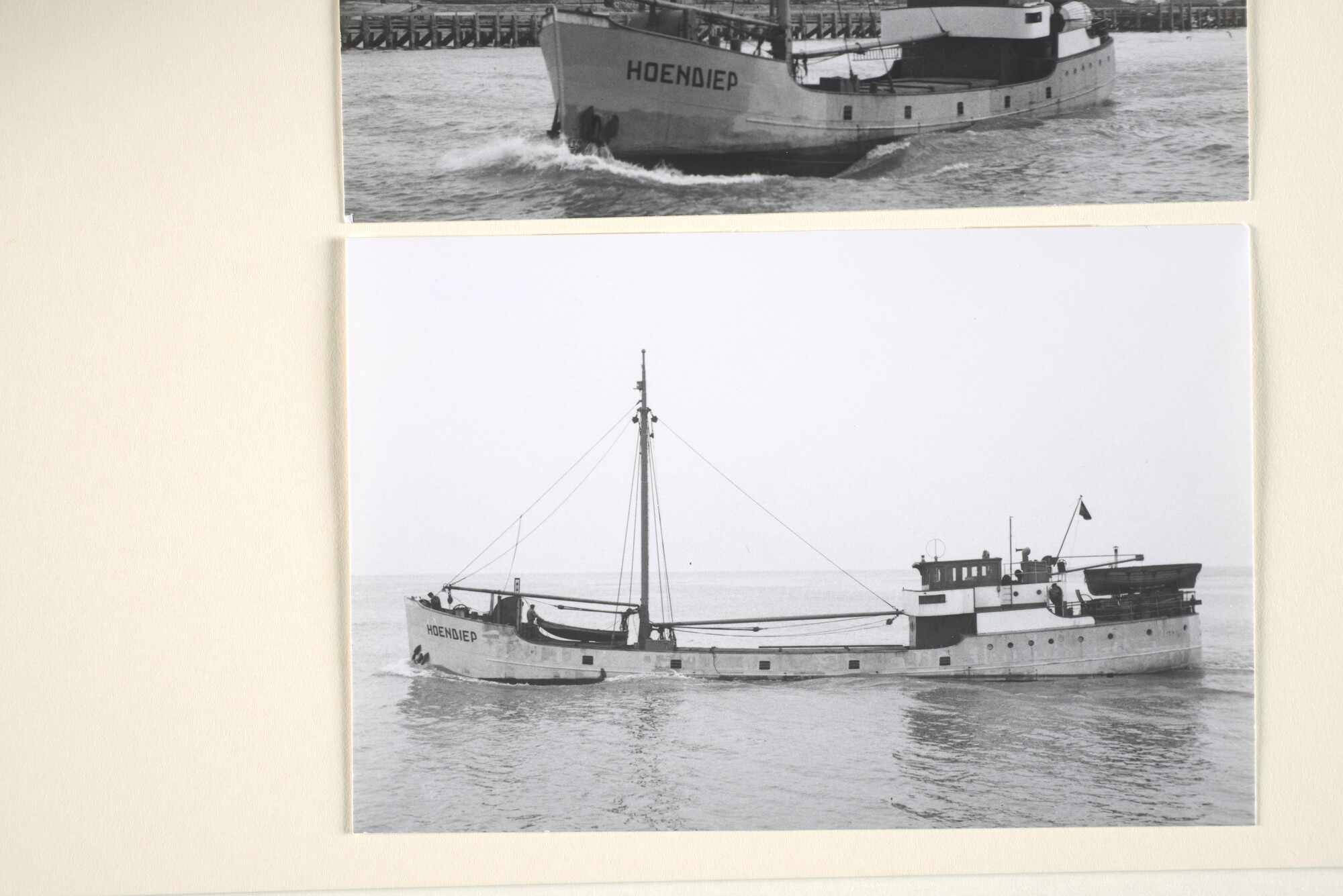 1996.2229; Fotos van de coaster ms. Hoendiep (ex- Hendrika) van J. Wiedema uit [...]; fotoreportage