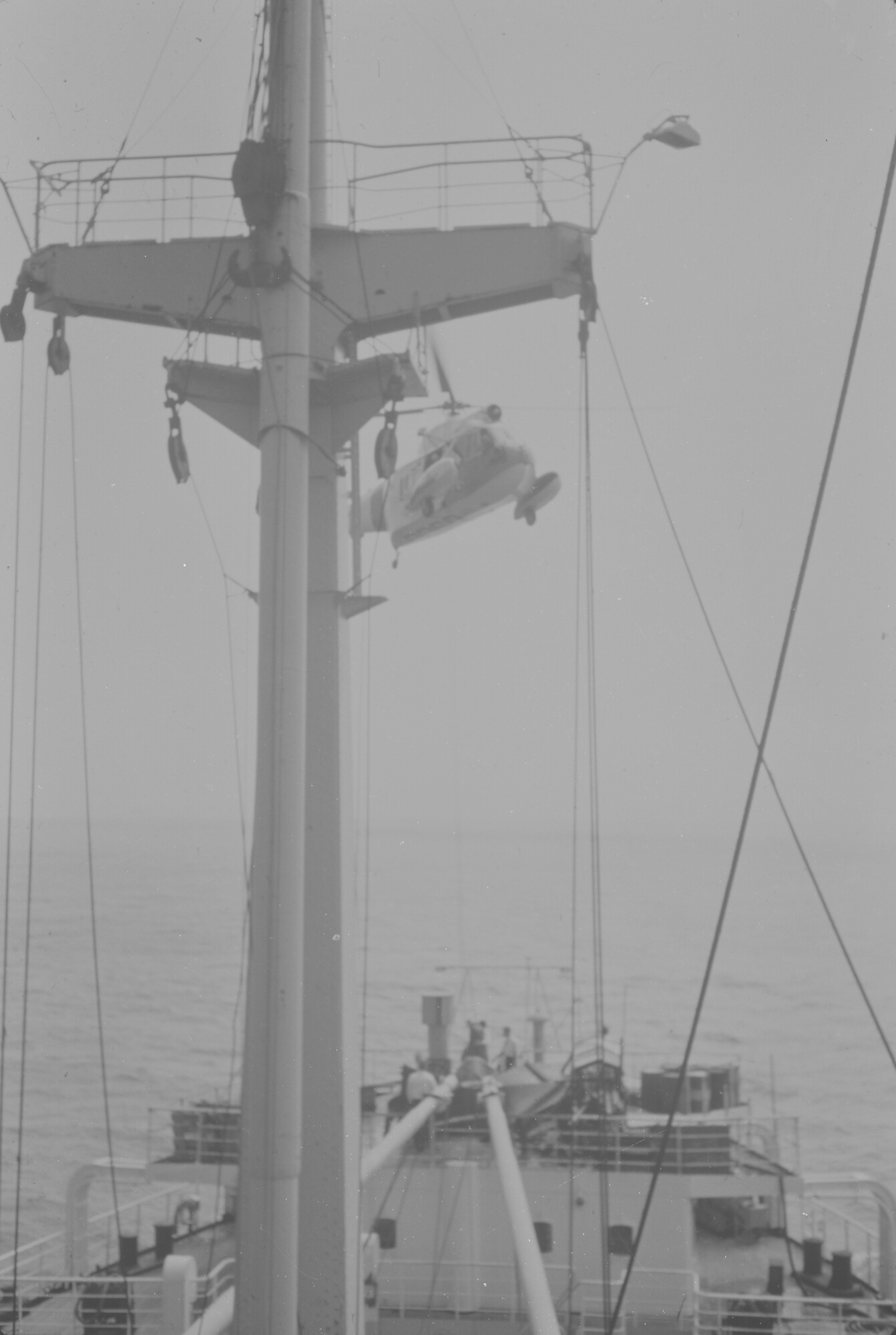 2015.1472; Negatief van hulpverlening op zee; negatief