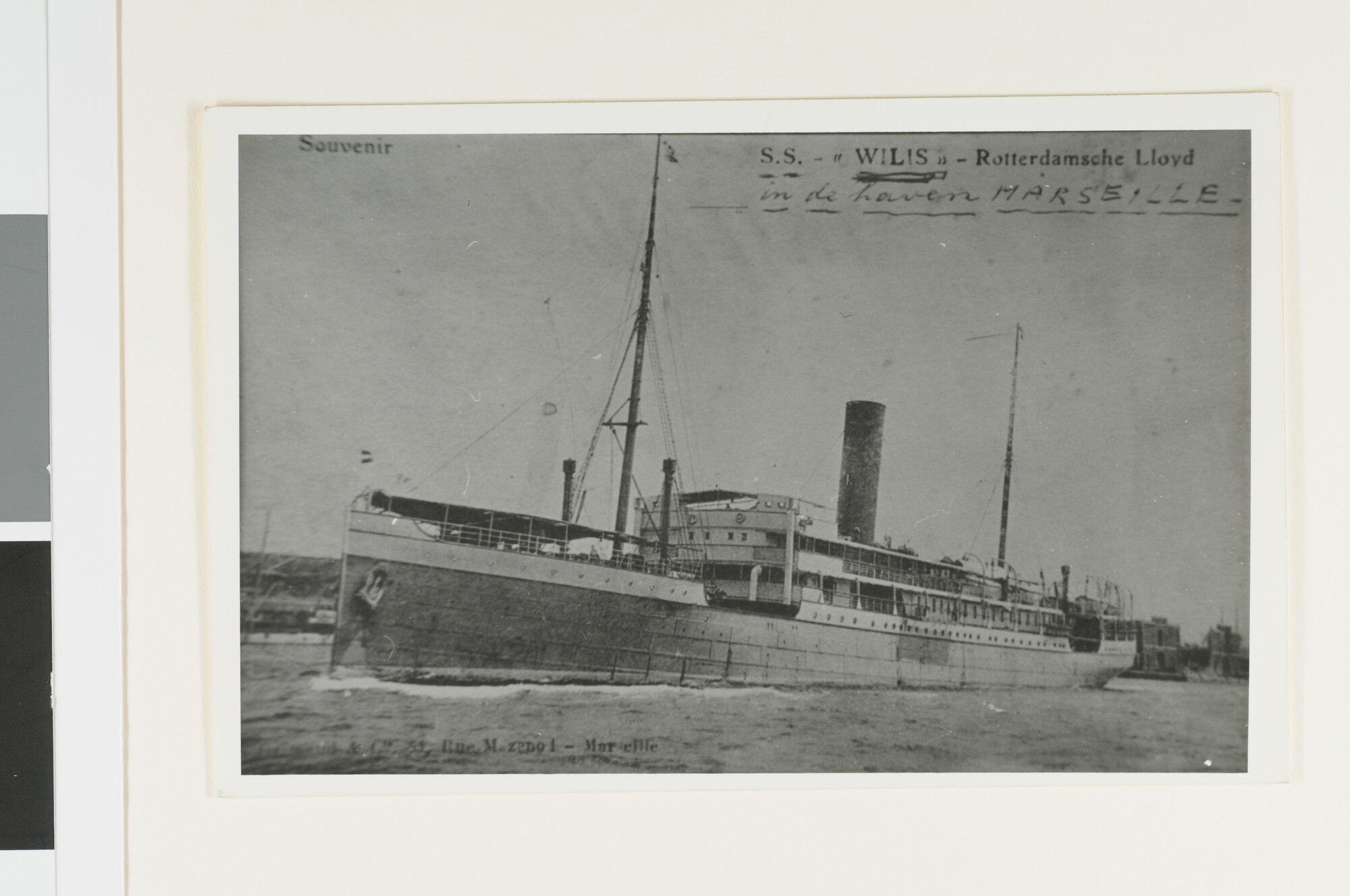 A.4743(19); Reproductiefoto van een prentbriefkaart van het mailschip ss. Willis; foto
