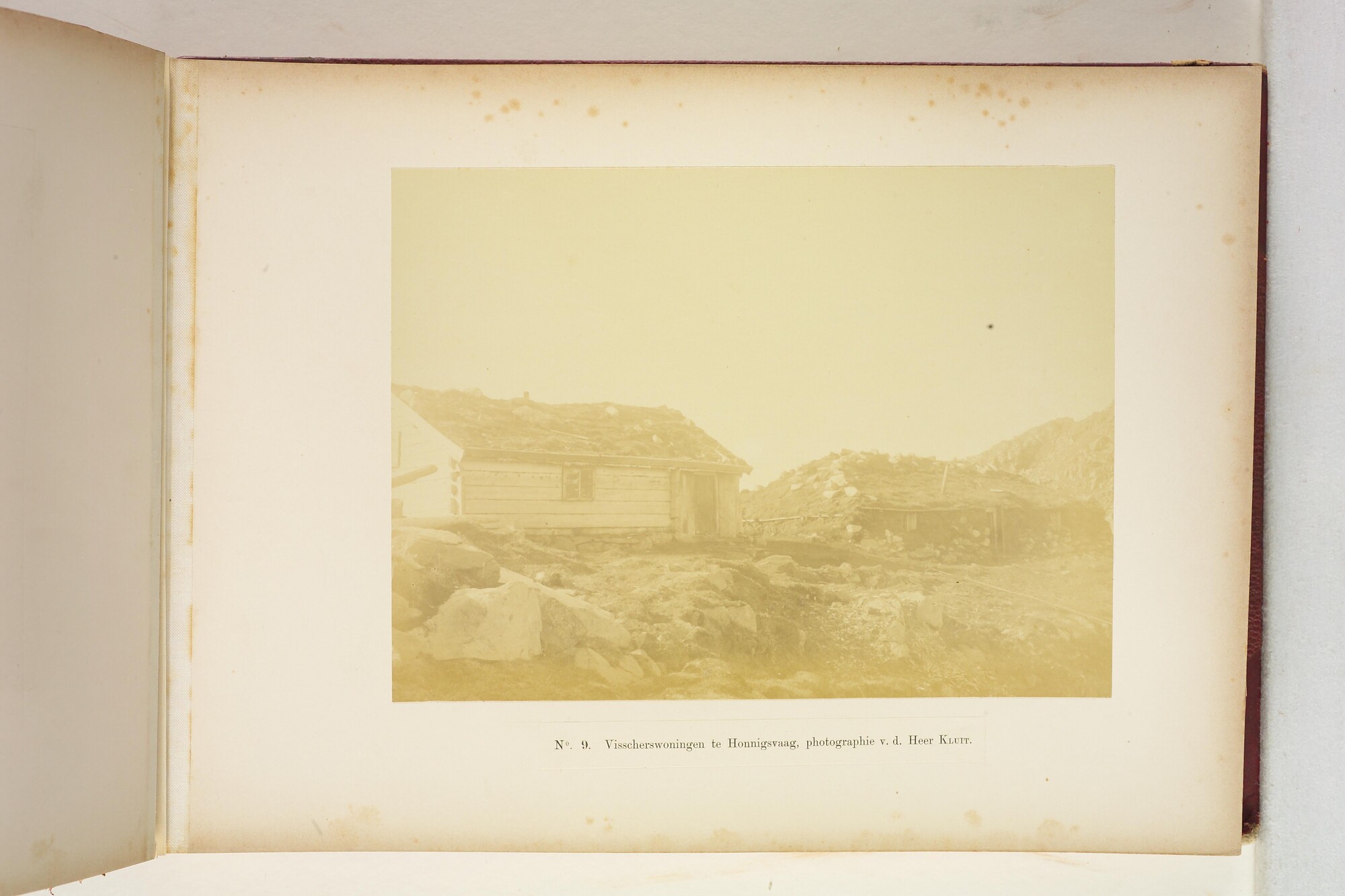 A.0345(06); Album met foto's van de Zesde Noordpoolexpeditie van de Willem Barents in 1883; fotoalbum