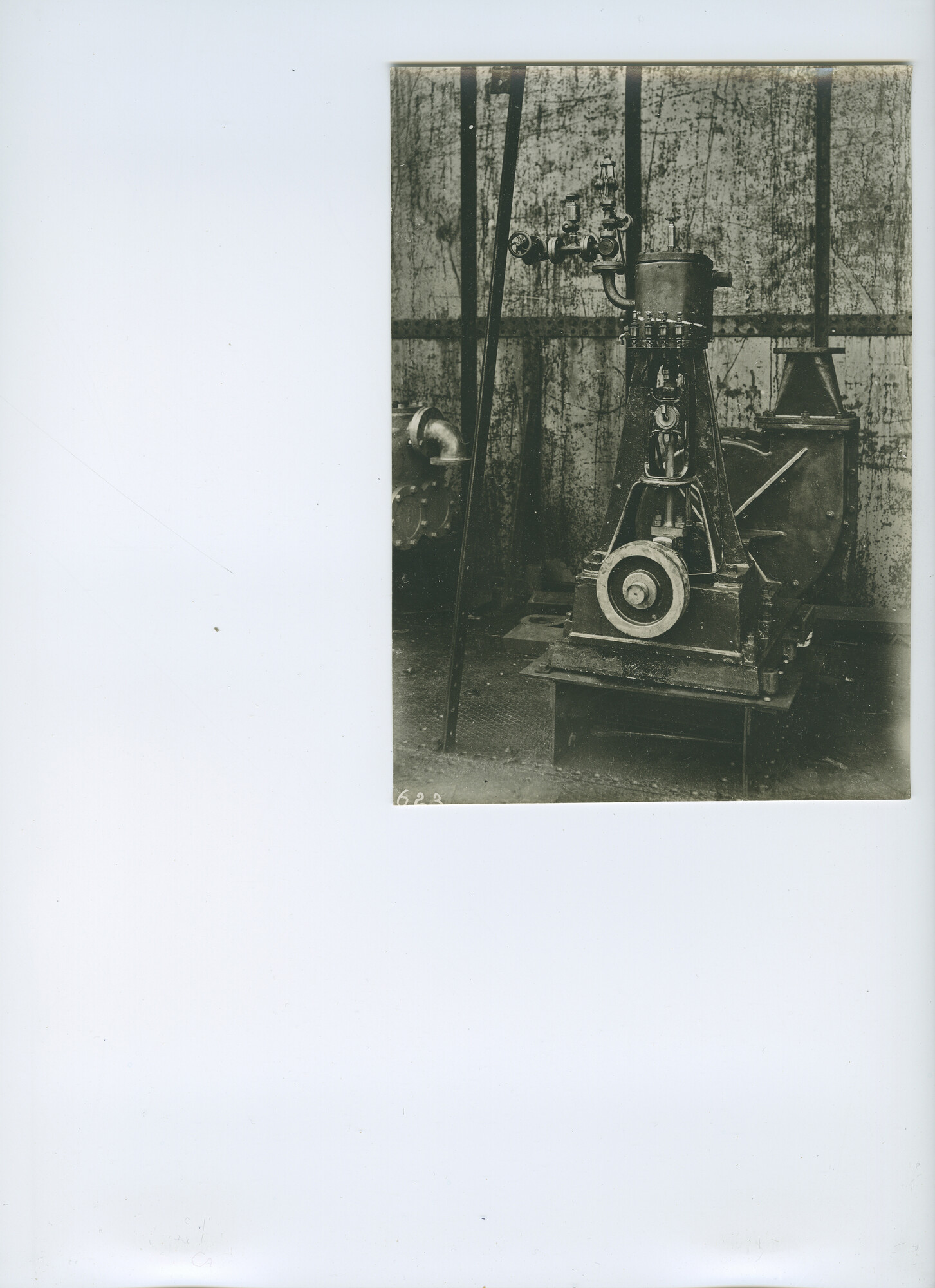 S.6386(112)0044; Foto van tinmolen, pompinstalatie zandpomp; foto