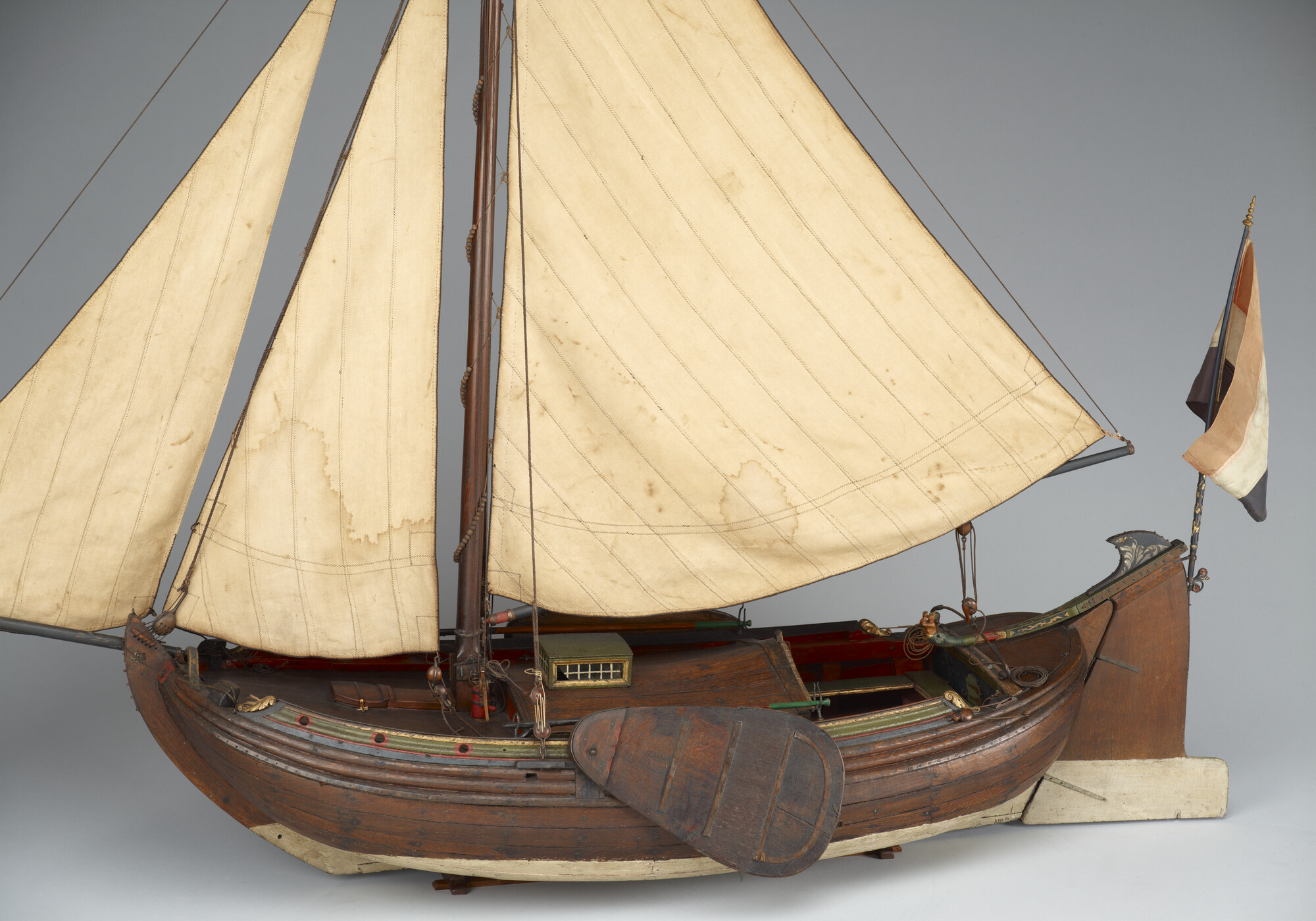 A.0118(05); Model van een boeier; scheepsmodel