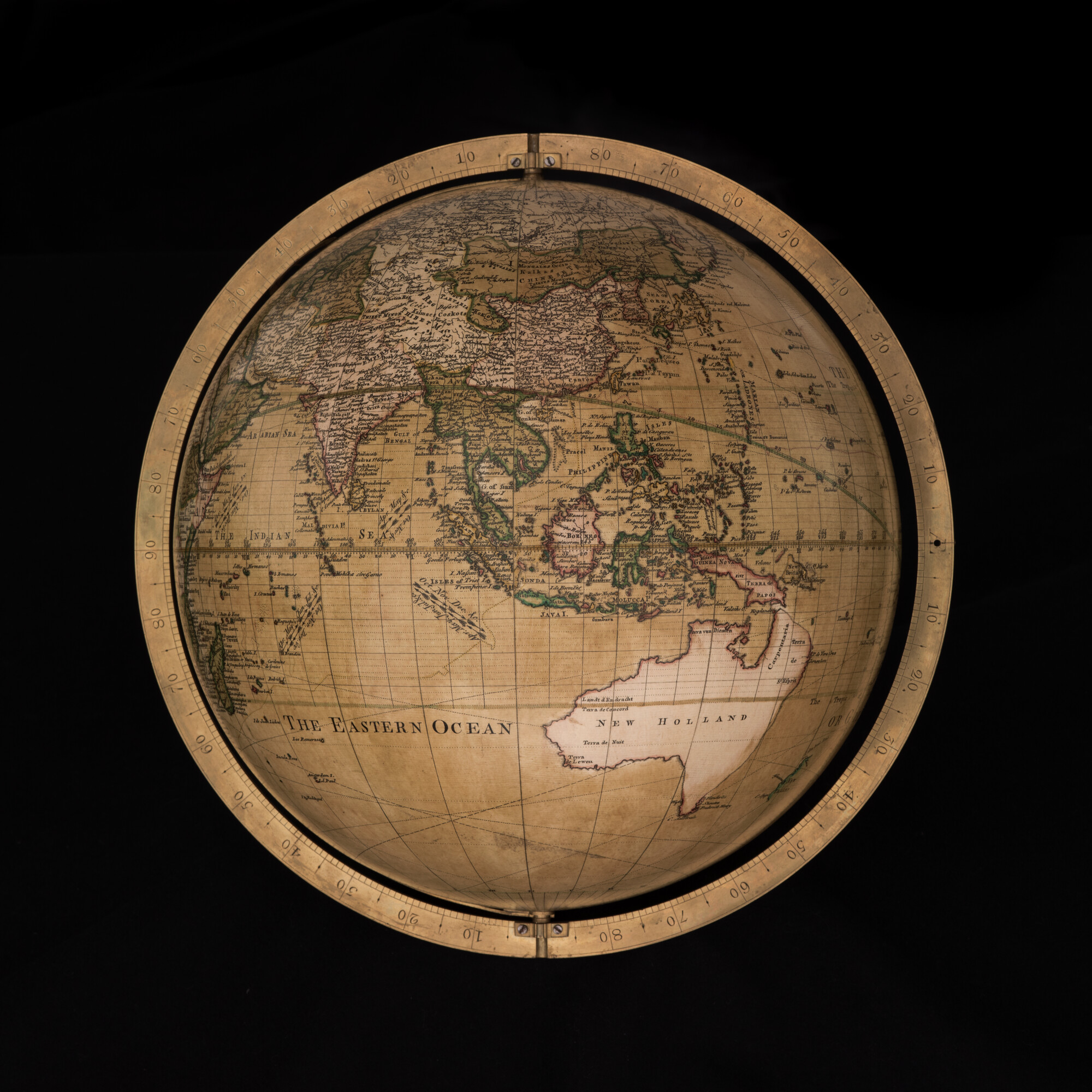 S.3099(01); Aardglobe van 31 cm doorsnede door George Adams, 1766; globe