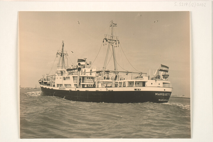 S.5219(12)0102; Foto's van de proeftocht van het Franse (Laker) vrachtschip ms. Marquette; fotoreportage