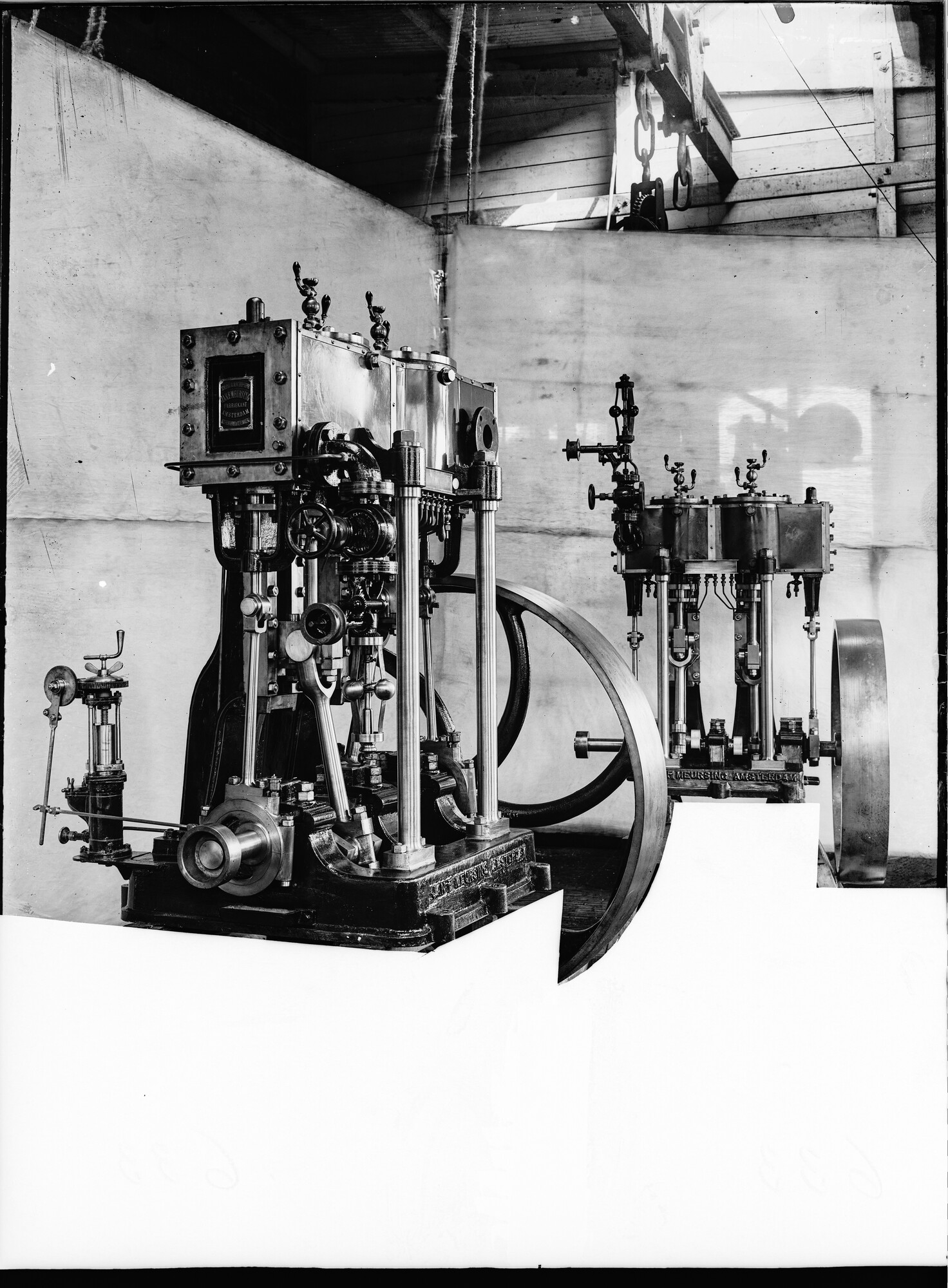 S.1156(06)241-2; Machine voor de Bonneterie in aanbouw; negatief