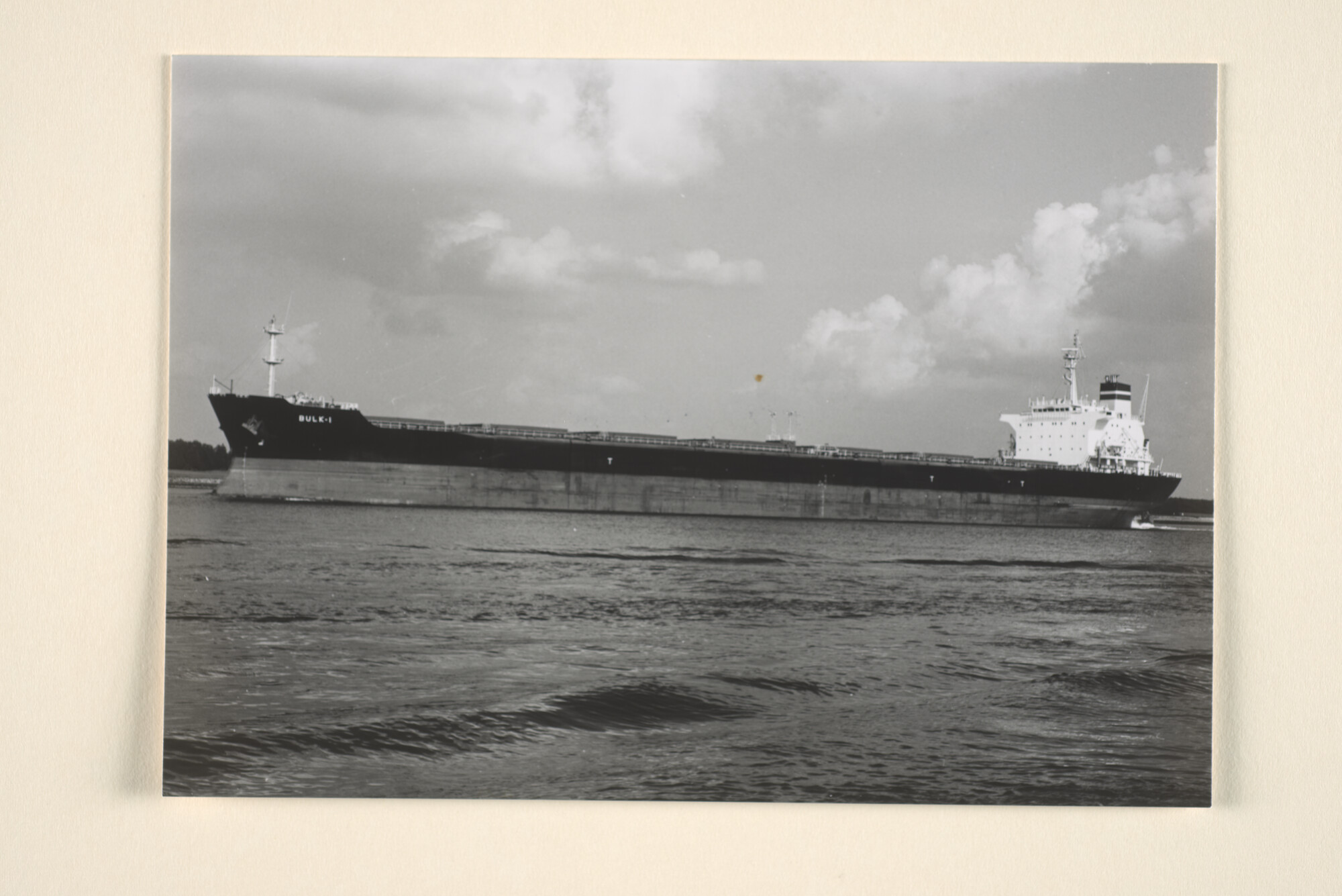 1995.7000; De bulk-carrier ms. Bulk I (ex- Ittersum van de NV; foto