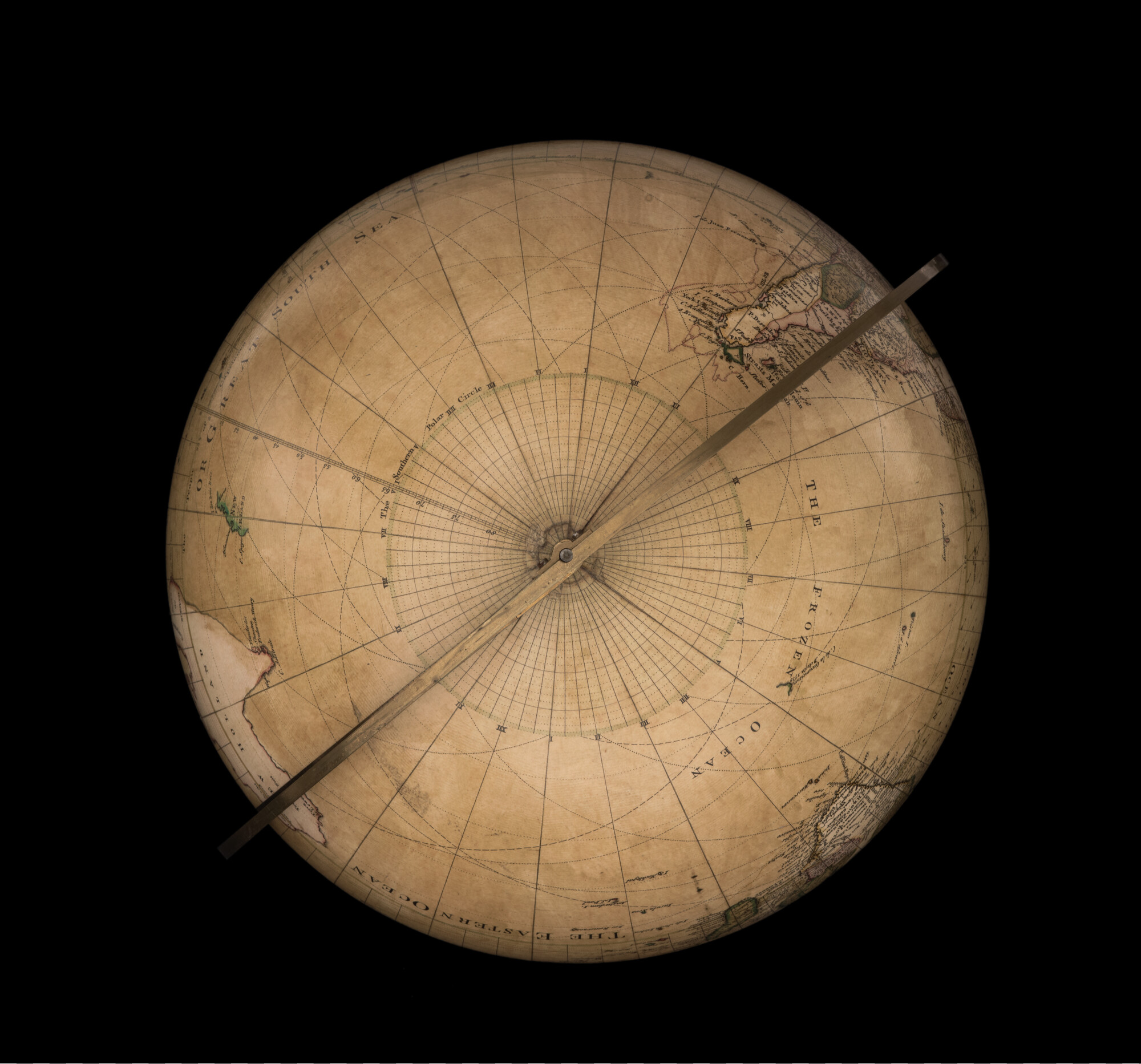 S.3099(01); Aardglobe van 31 cm doorsnede door George Adams, 1766; globe