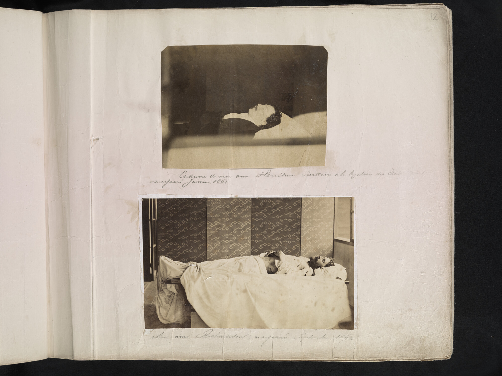 S.3628(02); Album nr. 1 uit een serie van drie van de Nederlandse consul in Japan Dirk de Graeff van Polsbroek; fotoalbum