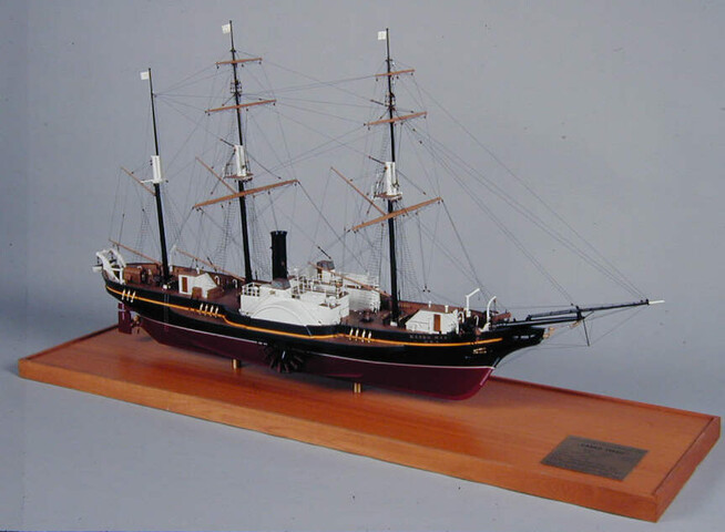1996.0007; Model van het raderstoomschip Kanko Maru; scheepsmodel