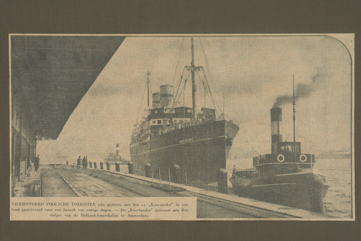 2001.1755; Omslag met vele foto's en knipsels van meest bergingsactiviteiten door Reederij v/h Gebroeders Goedkoop te Amsterdam in de periode 1929 / 1949; omslag
