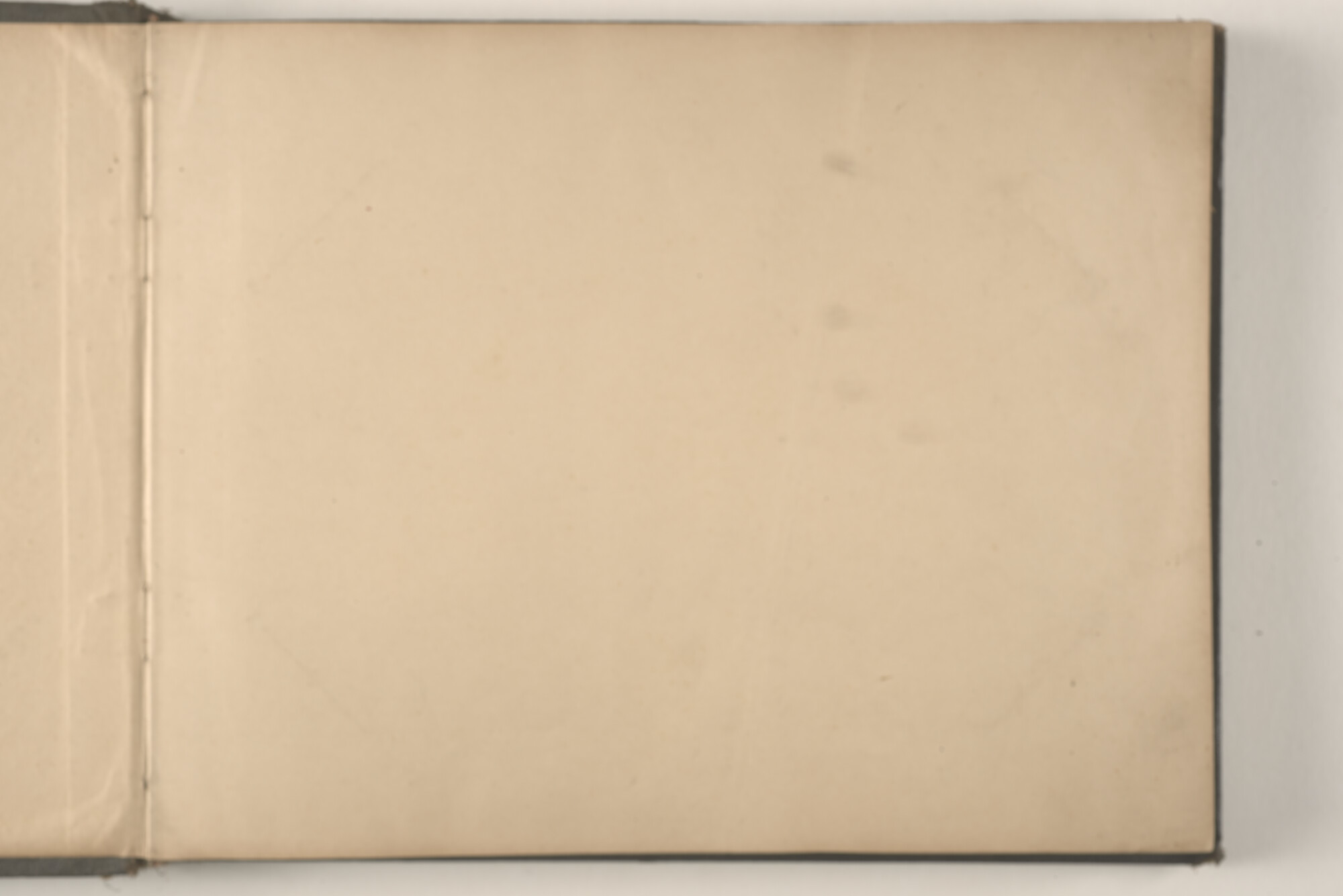 2015.0862; Fotoalbum met souvenirfoto’s verzameld tijdens de reizen van James Reginald Filz, 18 oktober 1901 t/m september 1904; fotoalbum