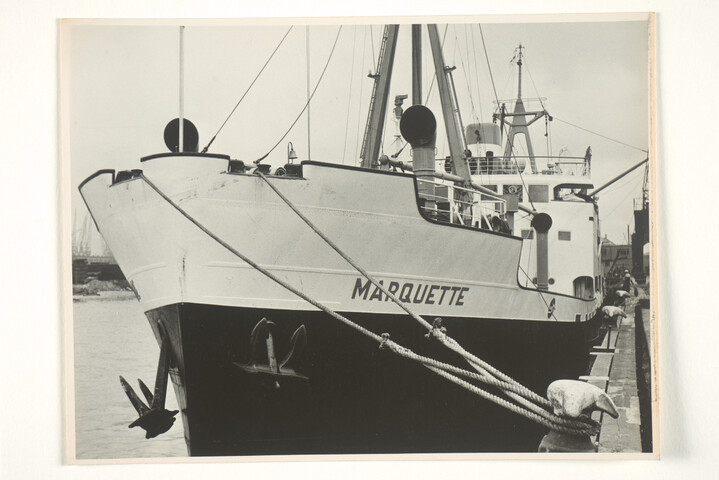 S.5219(12)0606; Foto's van de proeftocht van het Franse (Laker) vrachtschip ms. 'Marquette' van de Cyprien Fabre Fraissinet te Marseilles; fotoreportage