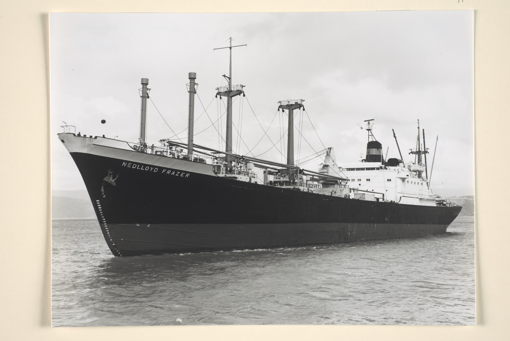 1996.1252; Het vrachtschip ms. Nedlloyd Frazer van de KJCPL; foto