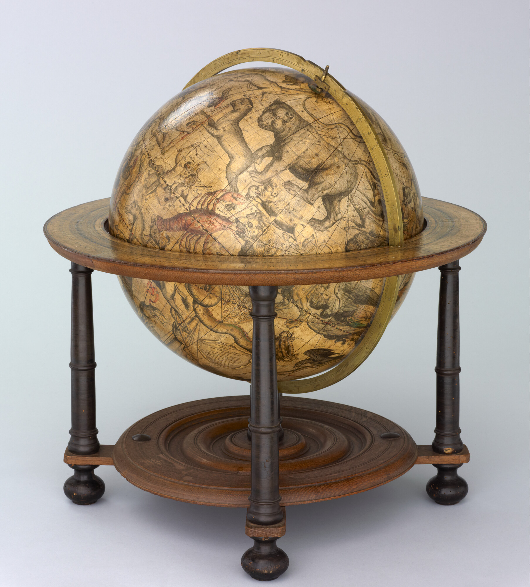 A.0145(025)10; Hemelglobe van 39 cm. in doorsnede door Gerard en Leonard Valk van circa 1700, in de uitgave van 1750; globe