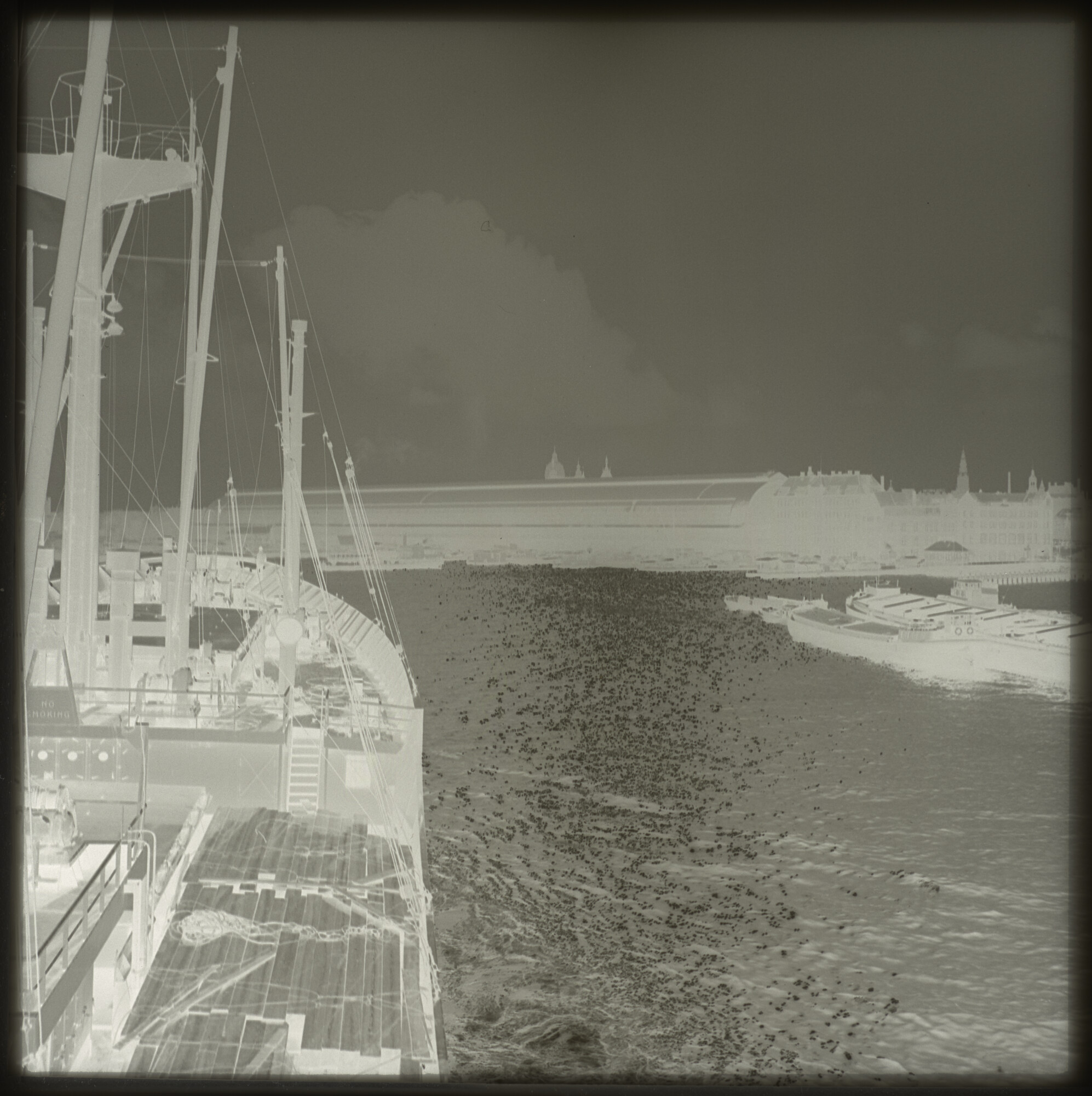 A.5263(02); Negatieven van een reis met het vrachtschip 'Woltersum' van de Stoomvaart; negatief