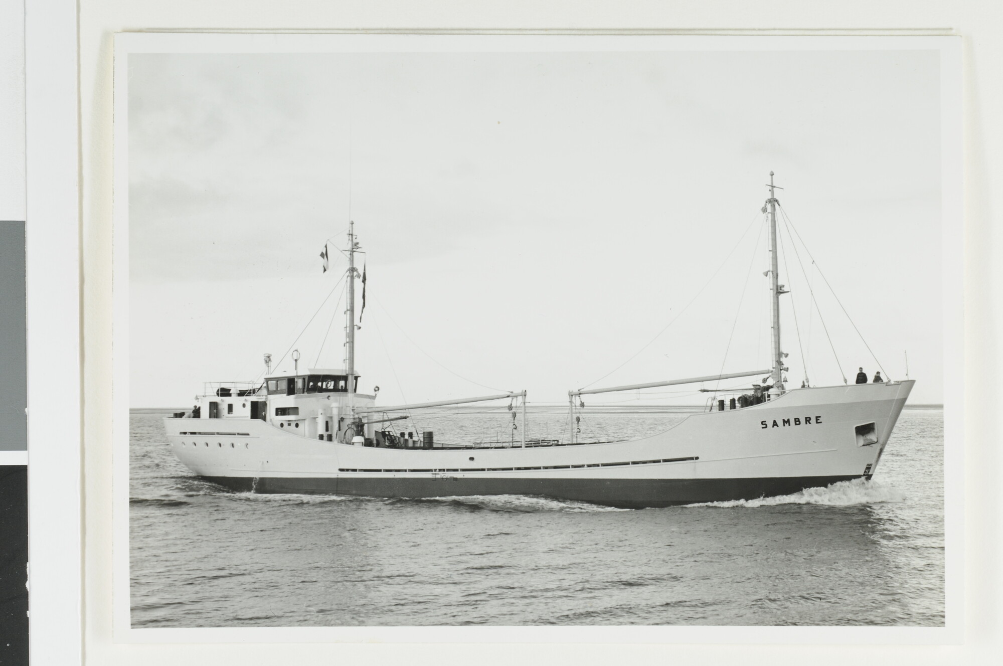 S.6879(240)1; Het vrachtschip ms. 'Sambre'; foto