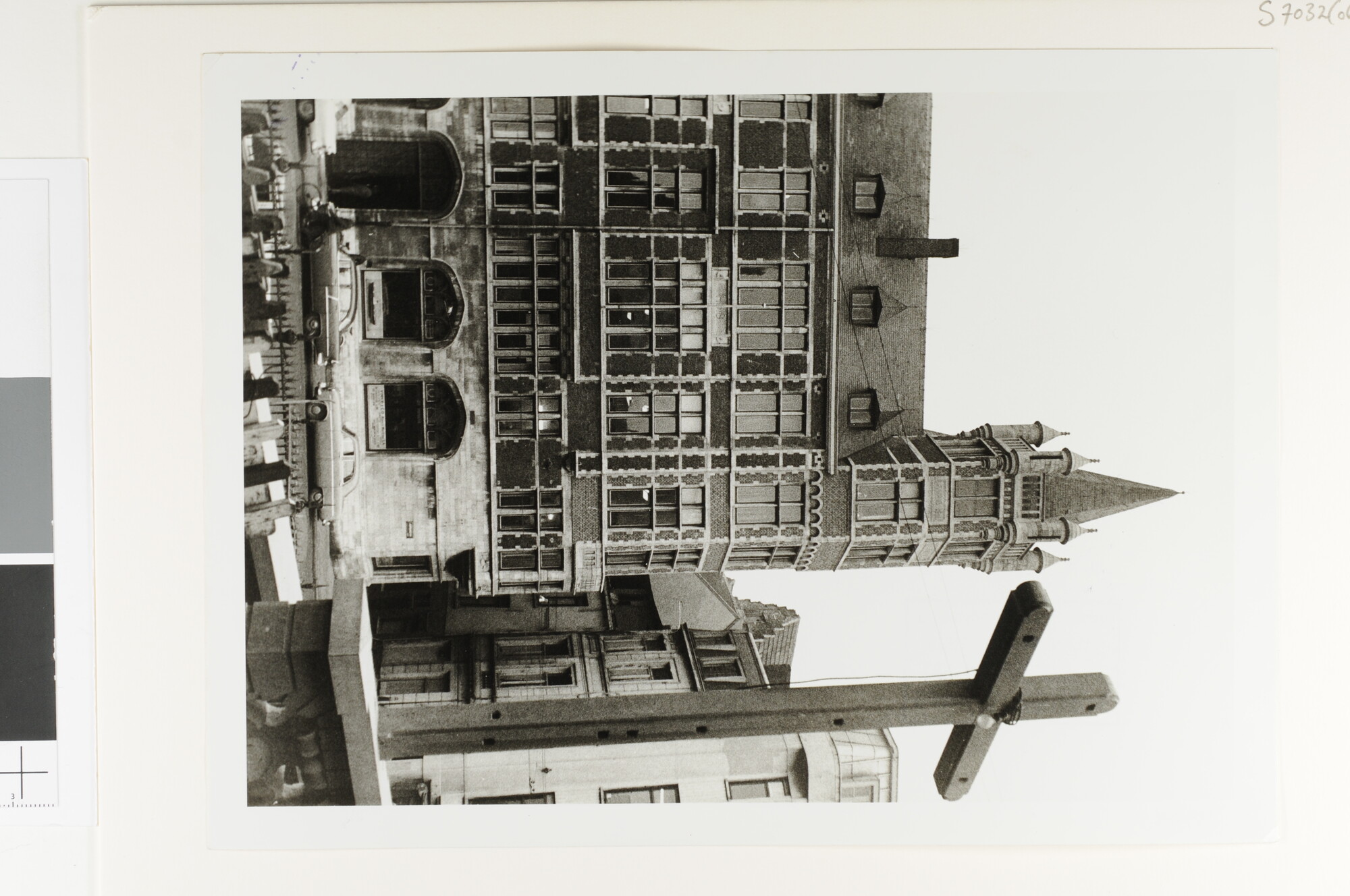 S.7032(066); Interieurfoto's van het kantoor van Vinke & Co in Antwerpen; fotoreportage
