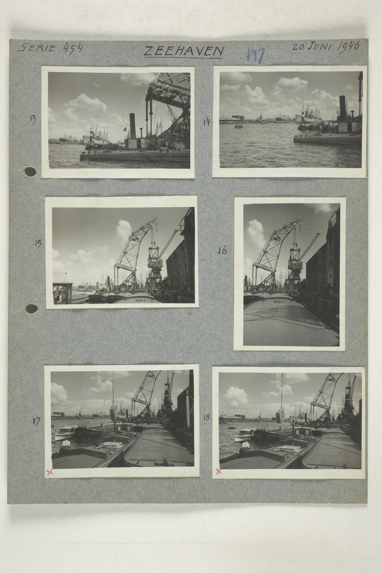 1998.2178; Omslag met een grote hoeveelheid proef foto's gemaakt in opdracht van de Gemeente Handelsinrichtingen in Amsterdam; omslag