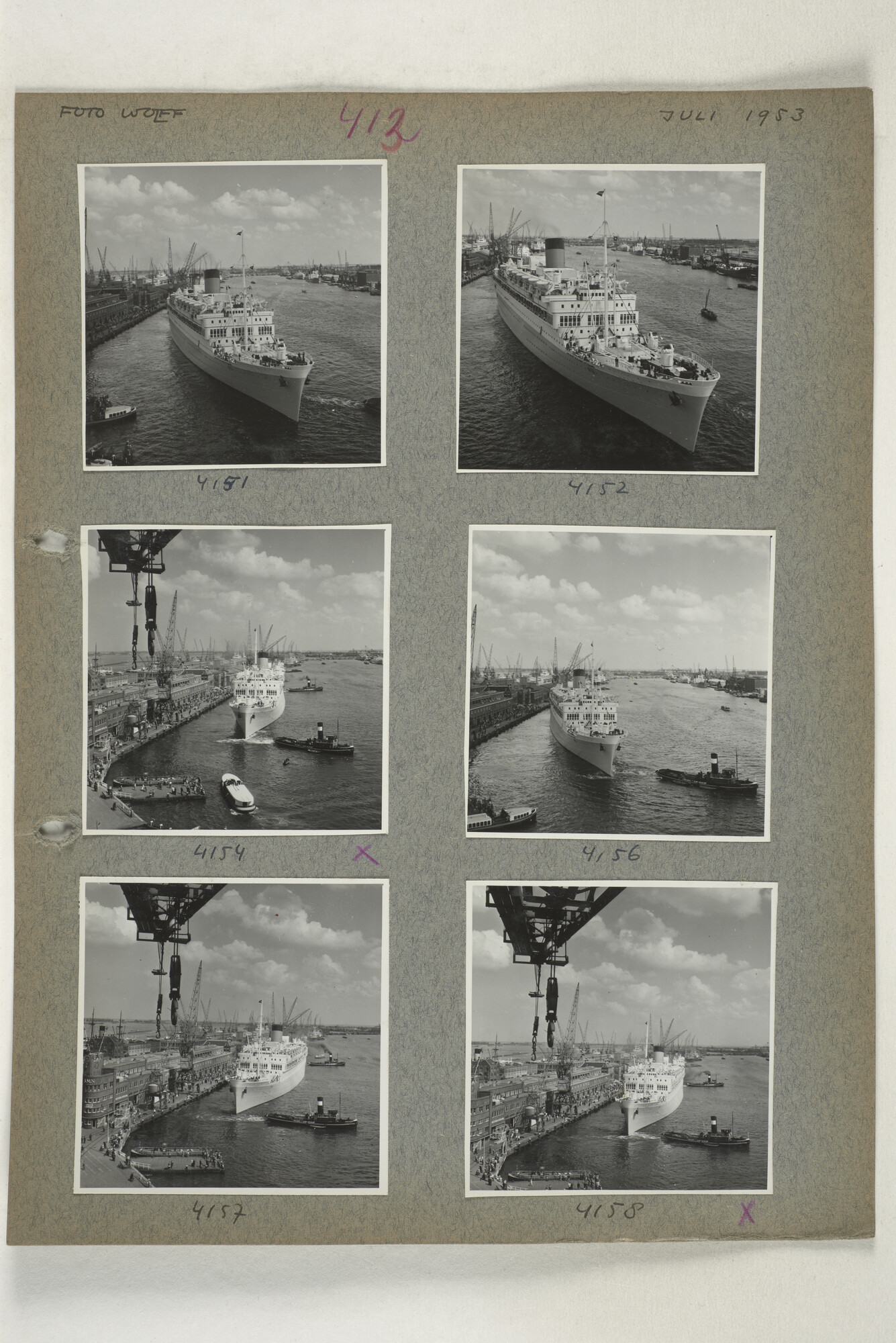 1998.2182; Omslag (voorheen ordner) met een grote hoeveelheid proef foto's van de haven en de stad van Amsterdam; omslag