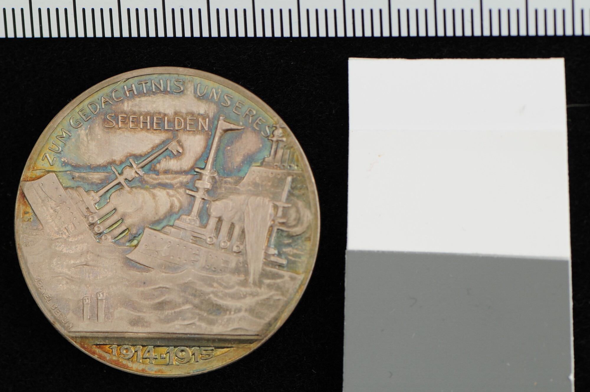 A.0042(04); Duitse penning ter herinnering aan duikbootcommandant Otto Weddigen, 1915; penning