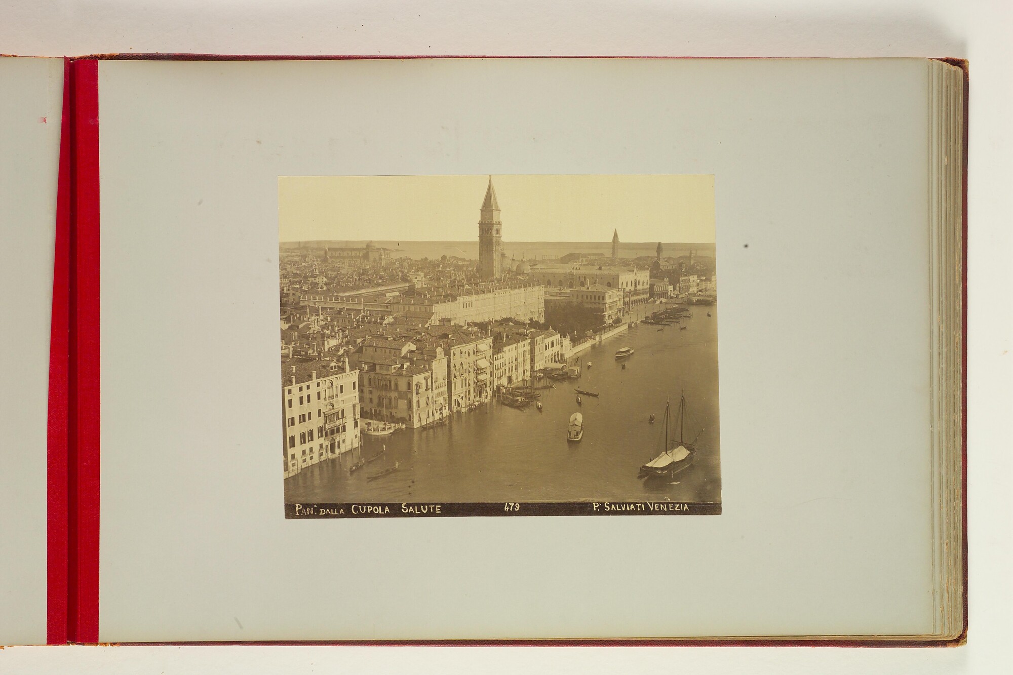 1994.2025; Album nr.2 van Hendrik de Booy met fotos, aantekeningen en documenten van [...]; fotoalbum