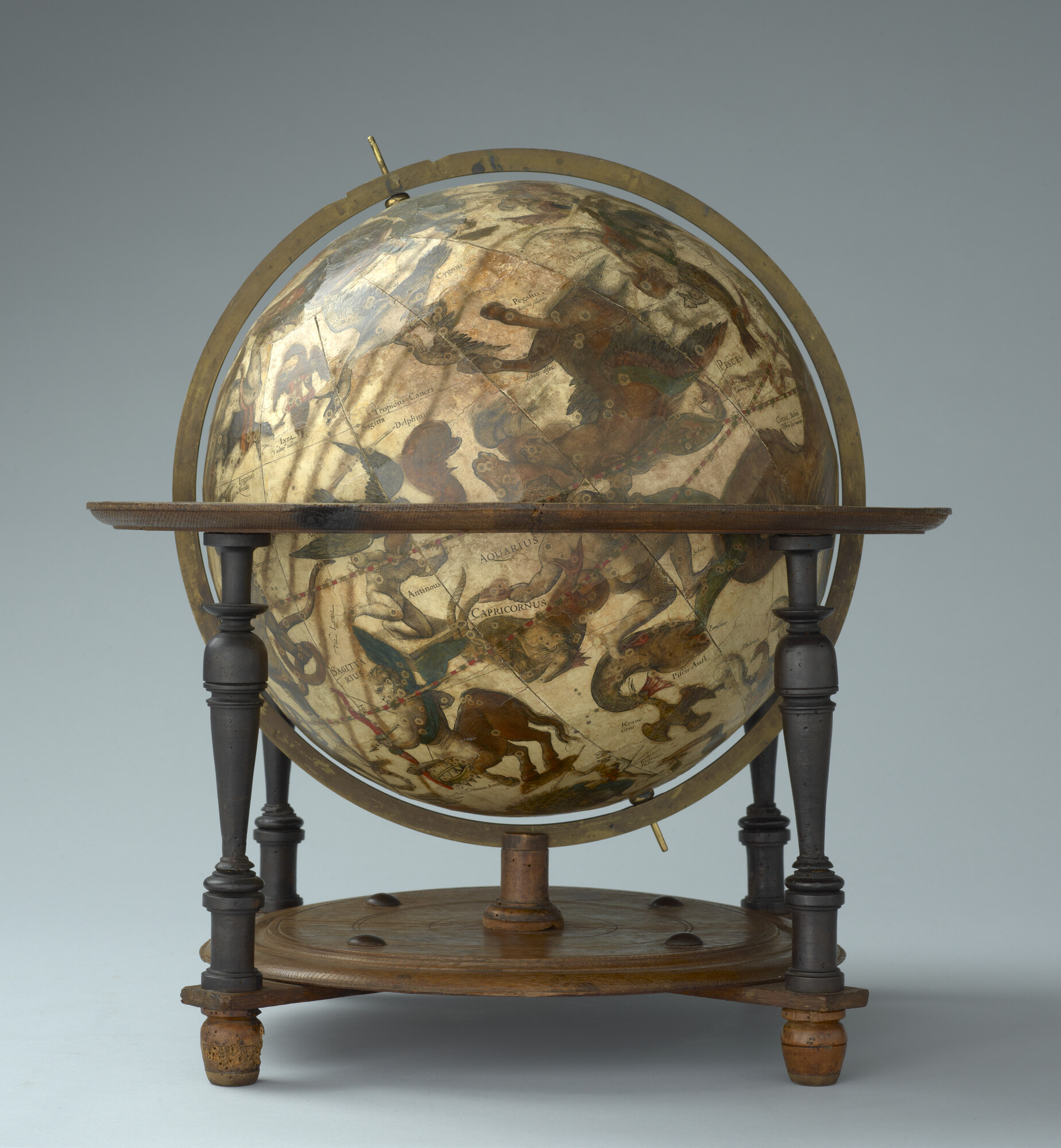 A.0942; Hemelglobe van 35,5 cm doorsnede door Jodocus Hondius (1563 - 1612), Amsterdam, 1600; globe