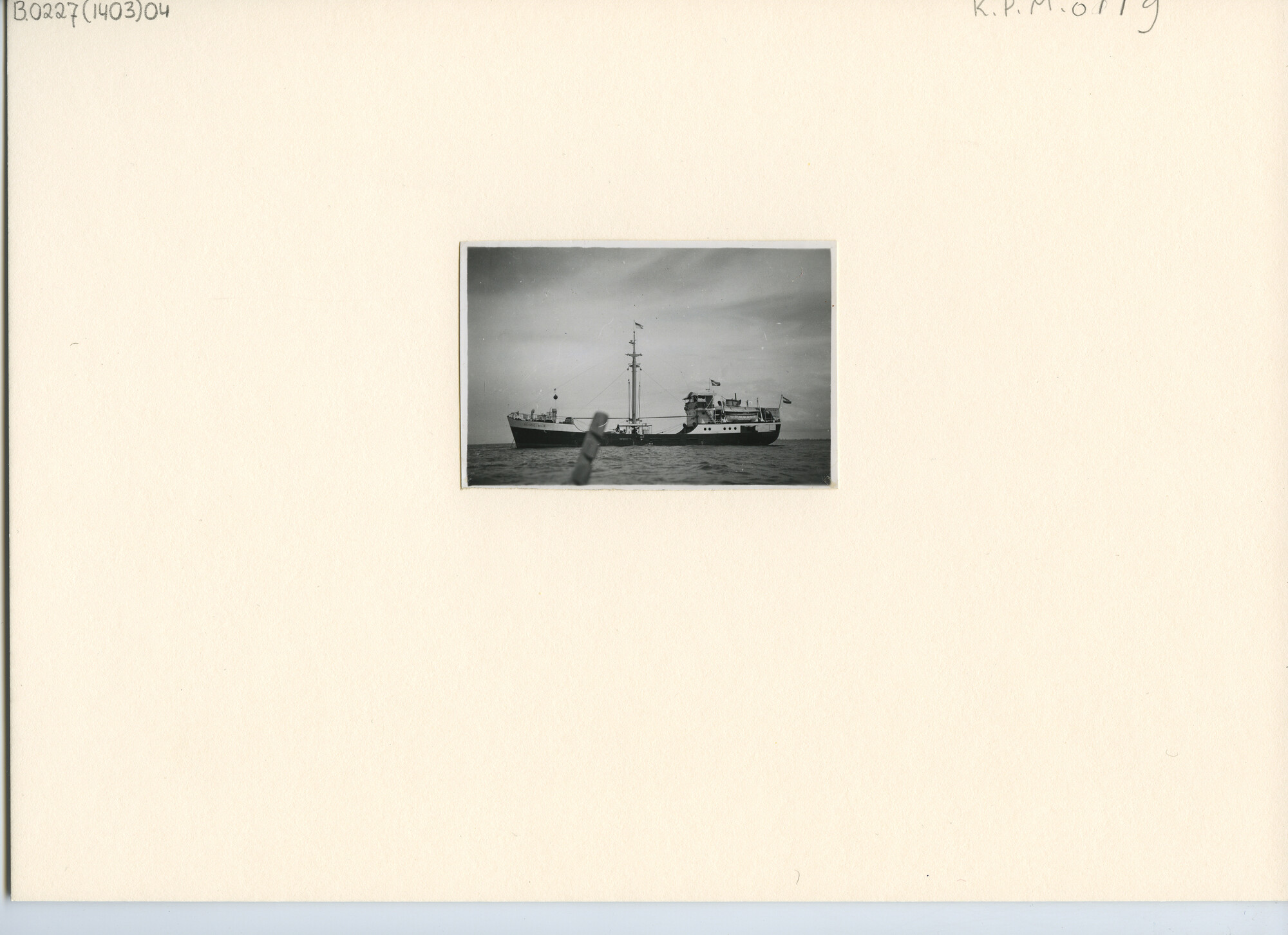 B.0227(1403)04; Foto gemaakt tijdens een dienstreis naar Penang met ms. Sungei Bila van de KPM; foto