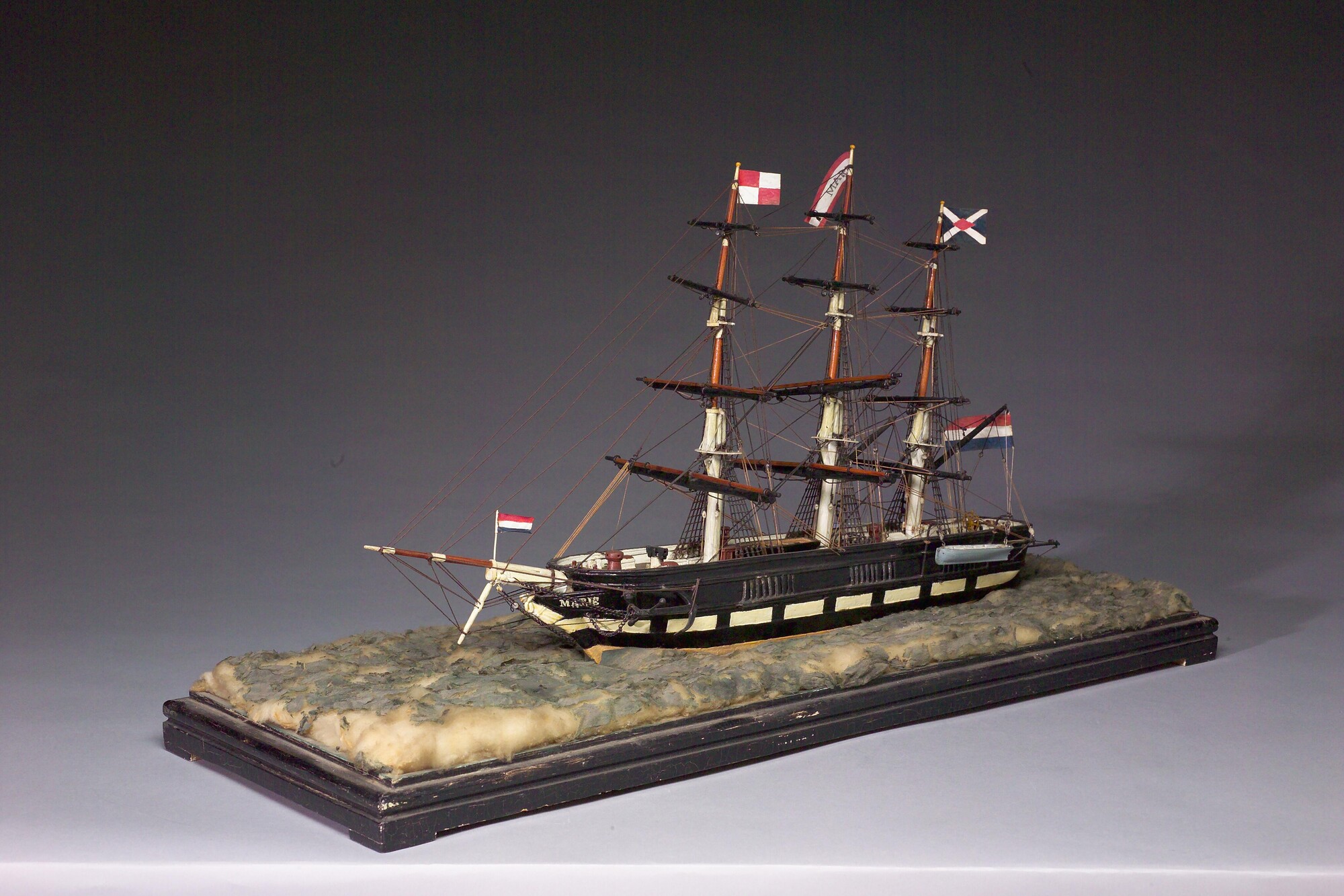 S.3232; Model van een koopvaardijfregat Marie; scheepsmodel
