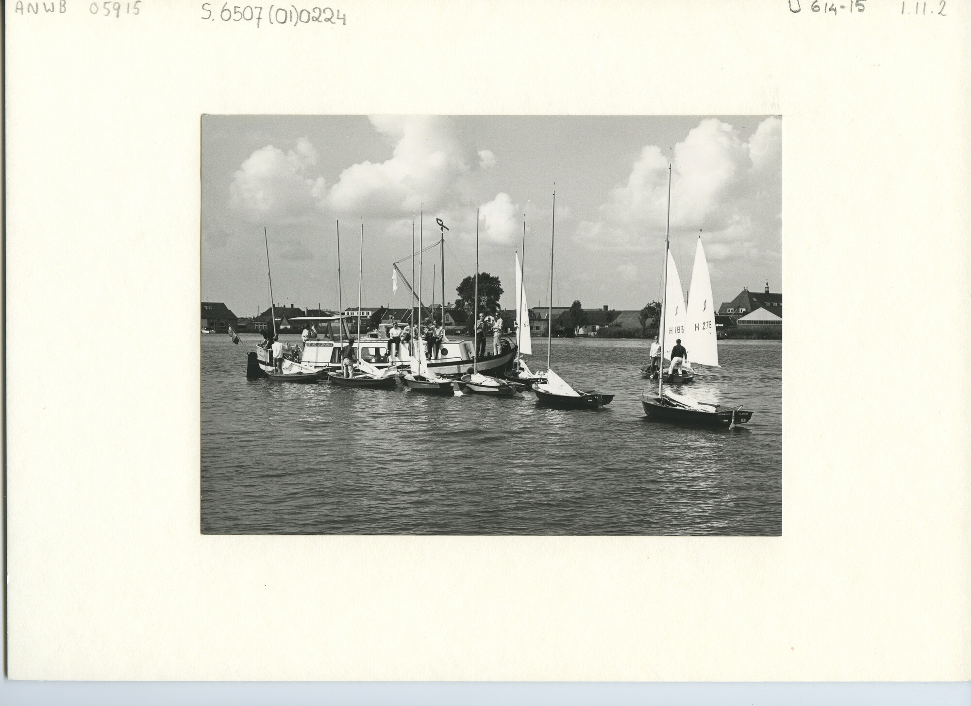 S.6507(01)0224; Nederlands Kampioenschap Solo 1967 op het Braassemermeer; foto
