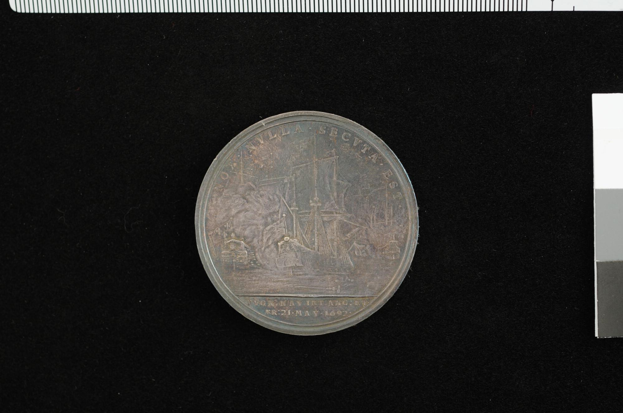 S.1048(02)09; Penning op de Slag bij Kaap La Hogue, 1692; penning