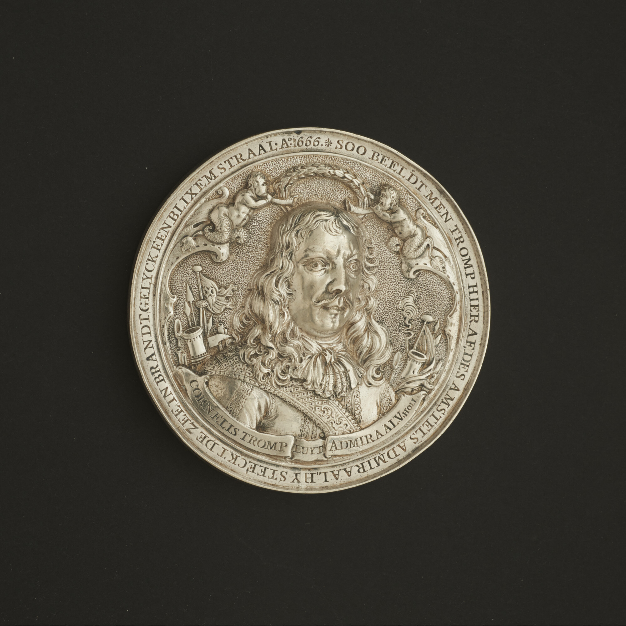 S.0004(01)09; Penning op Cornelis Tromp, luitenant-admiraal van Holland, 1666; penning