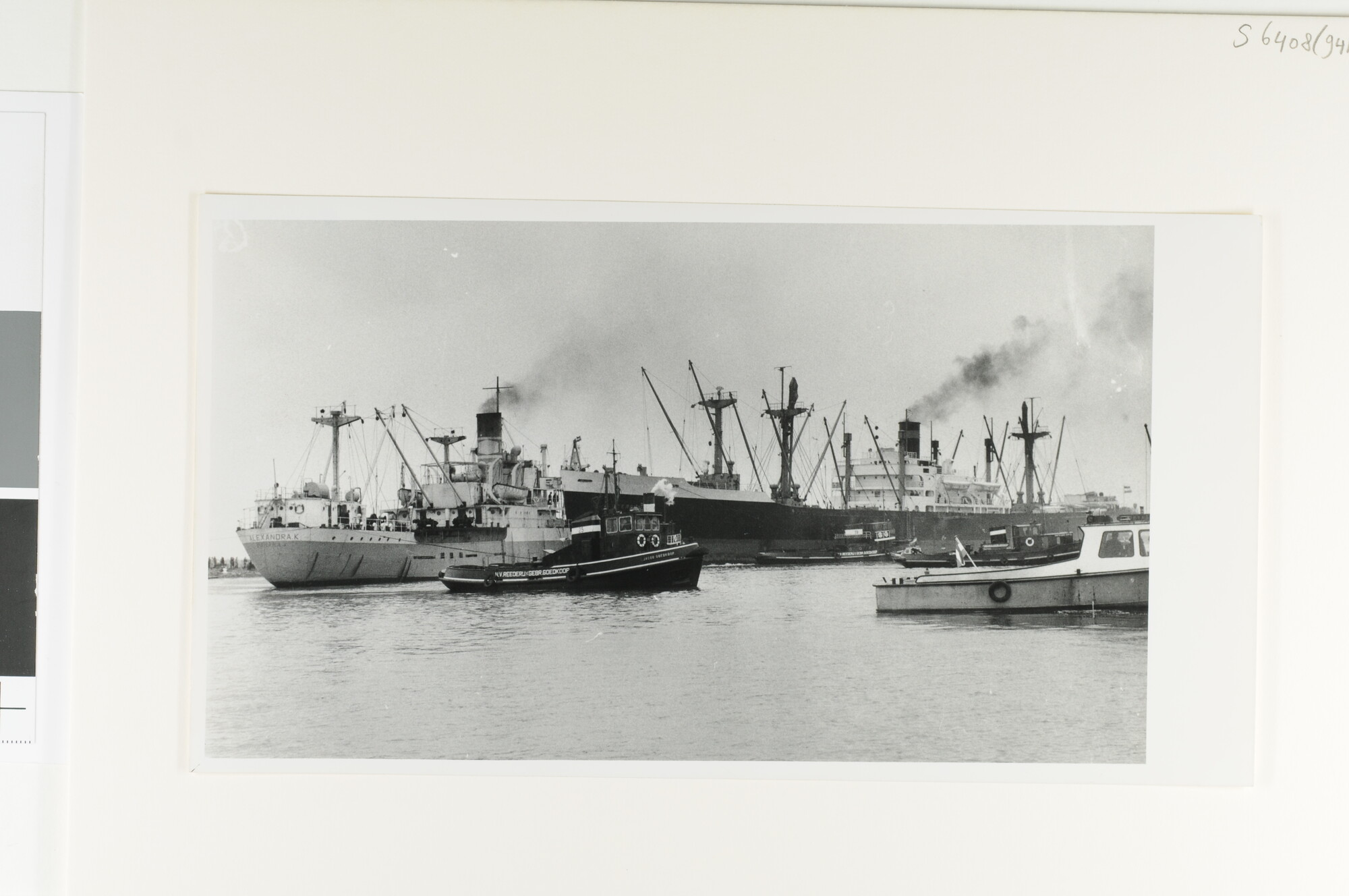 S.6408(0941); Reproductiefotos van de aanvaring van het victoryschip ss. Averdijk (ex- [...]; fotoreportage