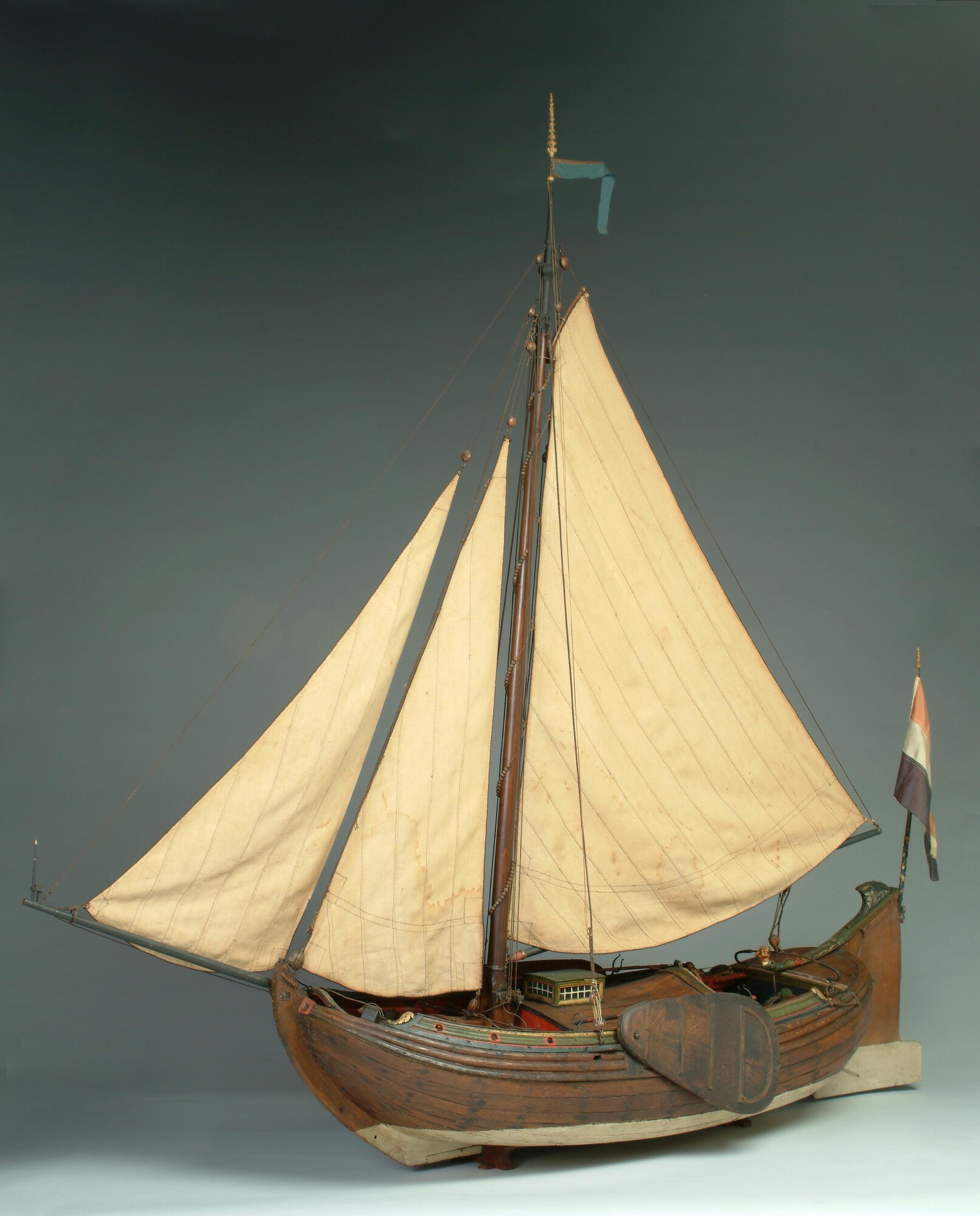 A.0118(05); Model van een boeier; scheepsmodel