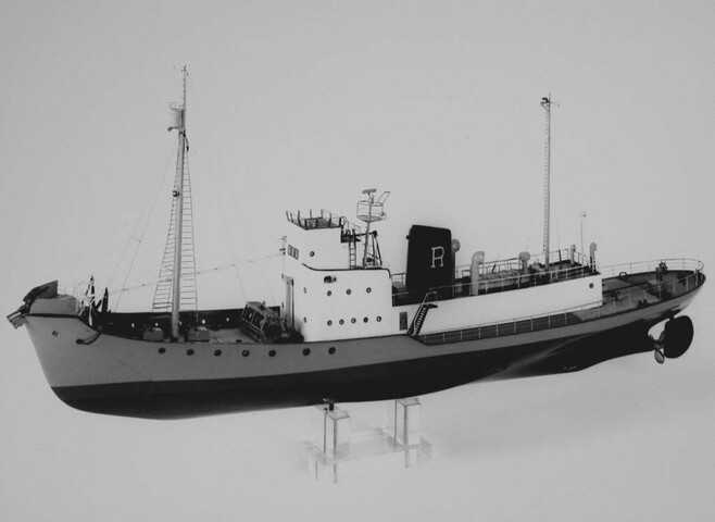 S.4558; Model van een walvisjager; scheepsmodel