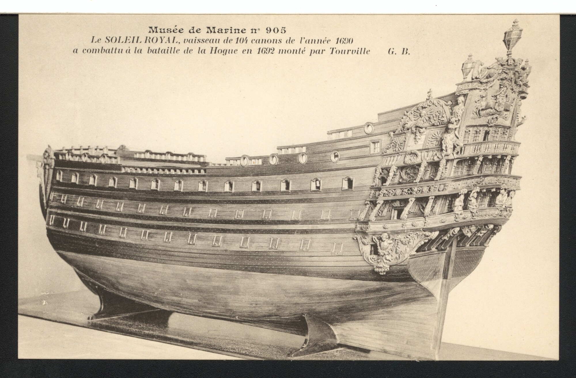 A.4876(397); Mapje van het Musee du Louvre (Musée de Marine) met 50 prentbriefkaarten met; prentbriefkaart-serie