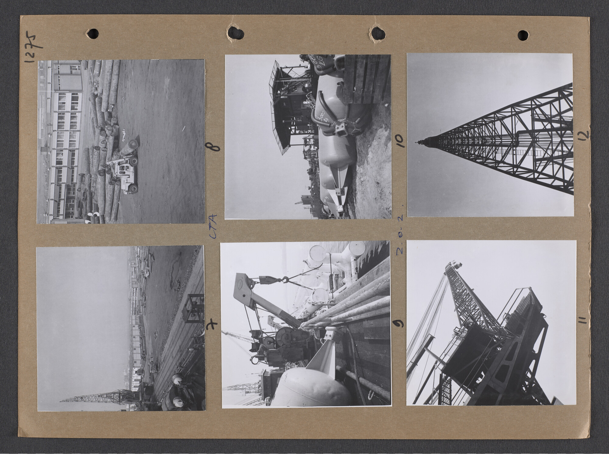 S.9102(32); Multomap met foto's door Ben Burgers, samengesteld door de Vereniging De Amsterdamsche Haven; foto