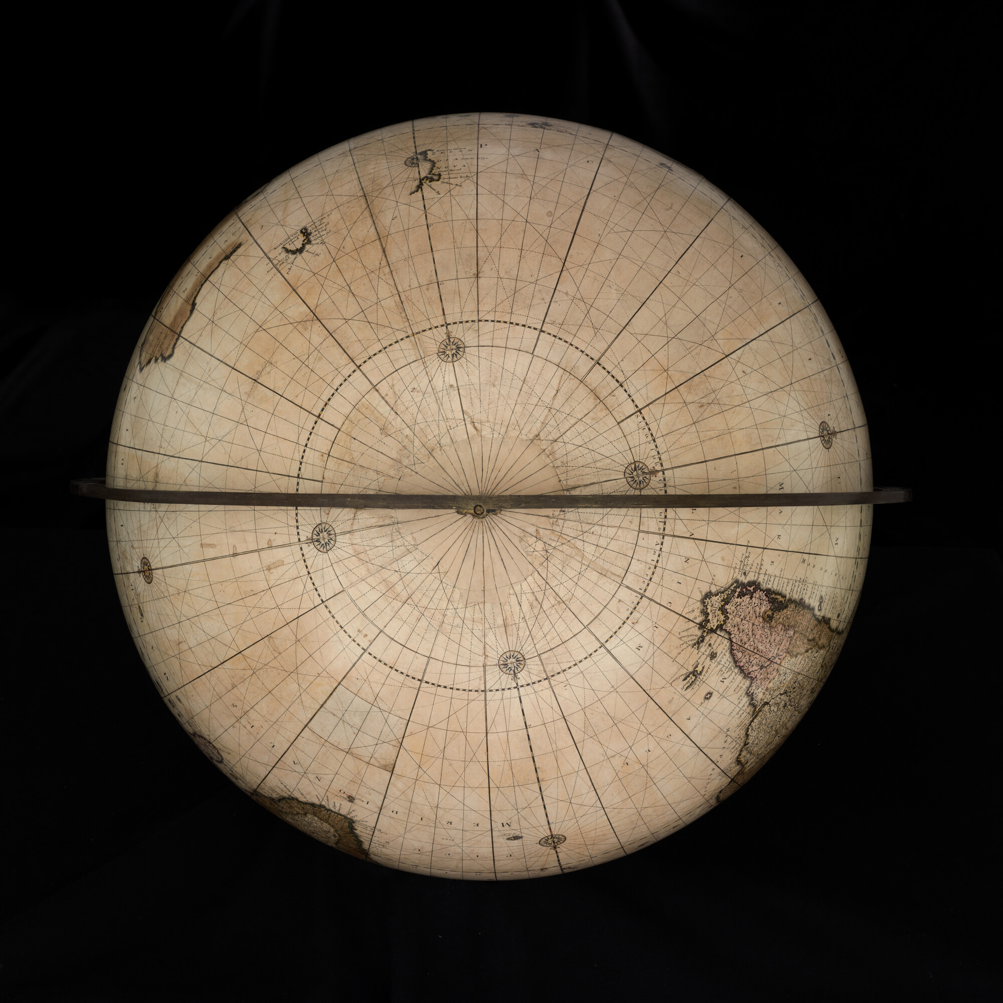 S.1766(01); Aardglobe van 62 cm. in doorsnede door Gerard en Leonard Valk, 1745; globe