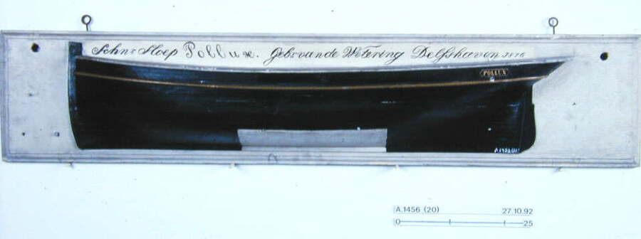 A.1456(20); Halfmodel van de schoenersloep Pollux; scheepsmodel