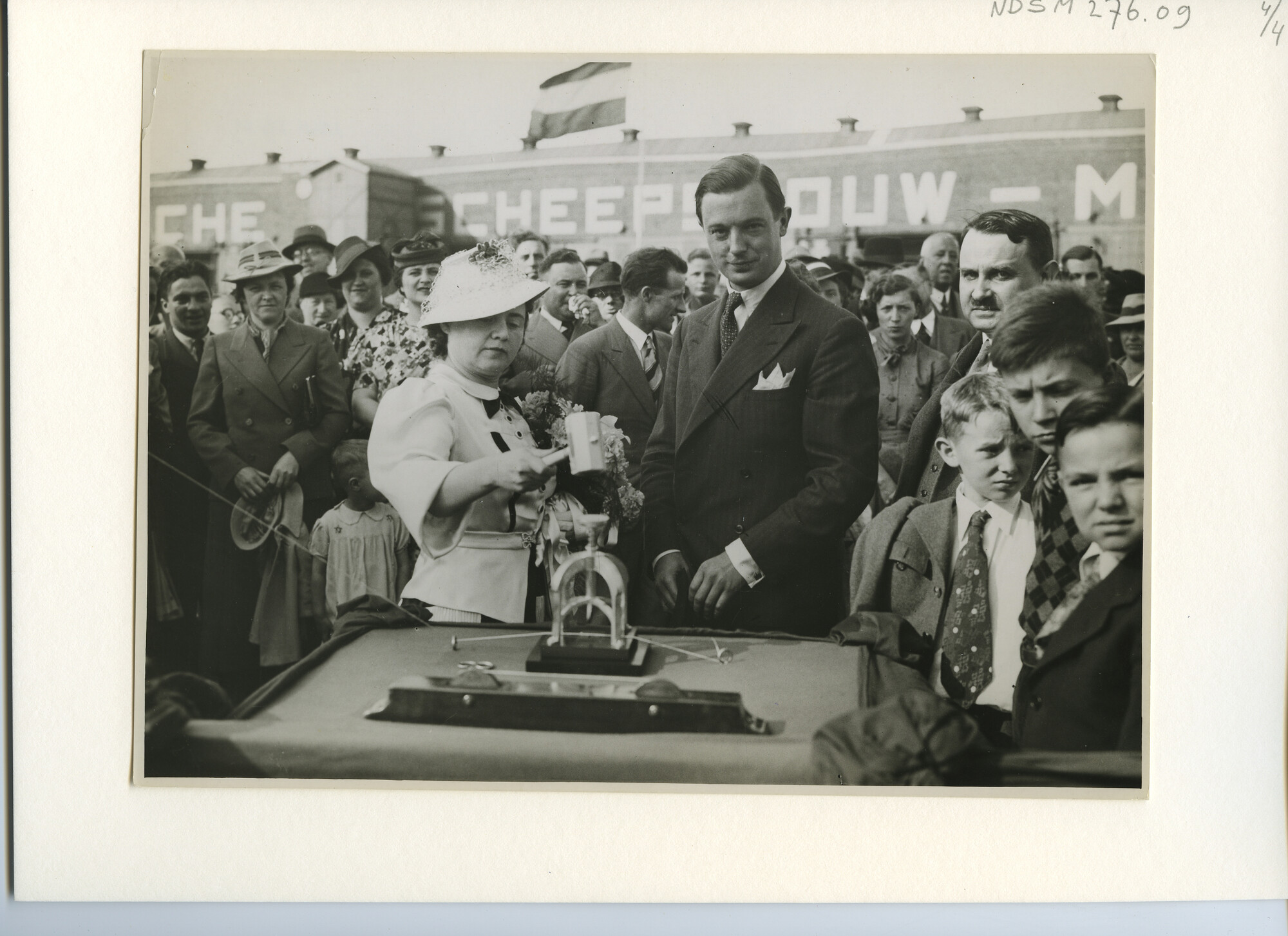S.5444(1504)4; Foto van de tewaterlating van het passagiersschip tes. Viacheslav Molotov; foto