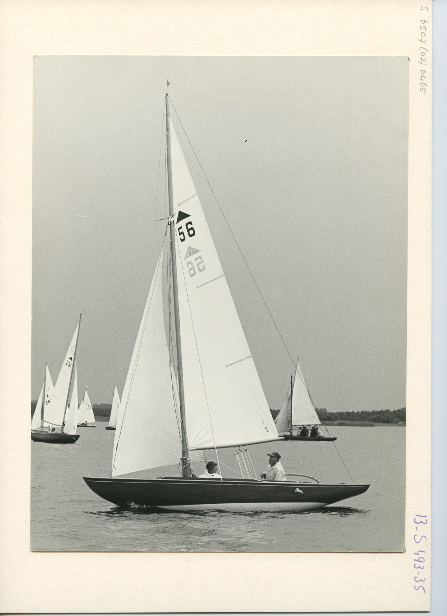 S.6507(02)0465.03; Zwart-wit foto van de Hollandweek I 1965: de Pampus-klasse op de Loosdrechtse Plassen; foto