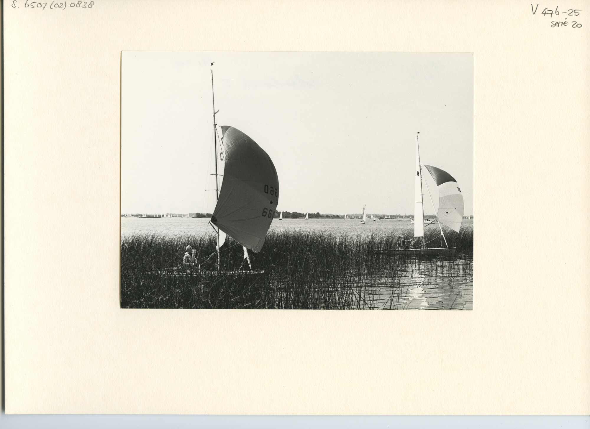 S.6507(02)0838.03; Zwart-wit foto van de Hollandweek I: de FD-klasse op de Loosdrechtse Plassen; foto