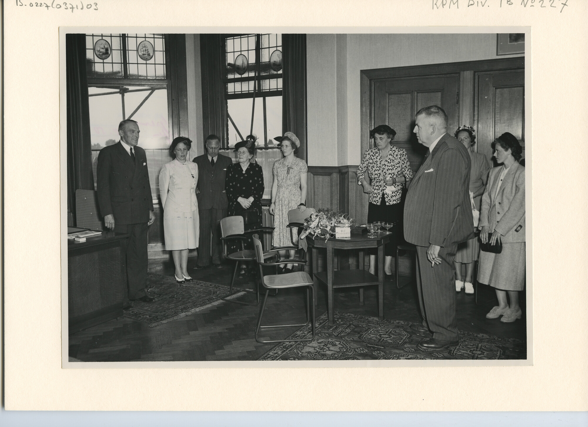 B.0227(0371)03; Foto van de tewaterlating van ms. Sabang van de KPM; foto